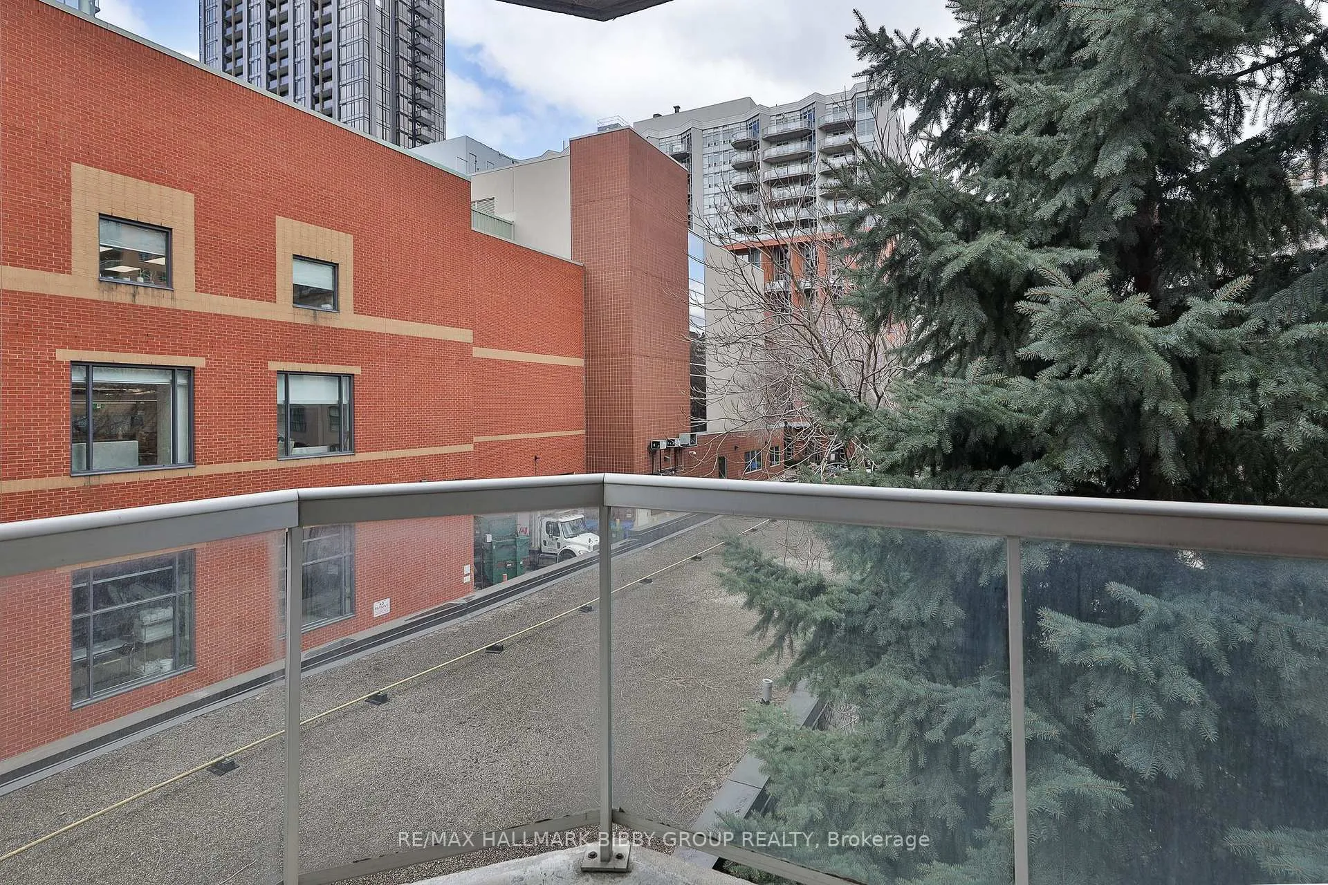 Photo 22 of Unit 409, 330 Adelaide Street E, Toronto, Moss Park — HOMEH