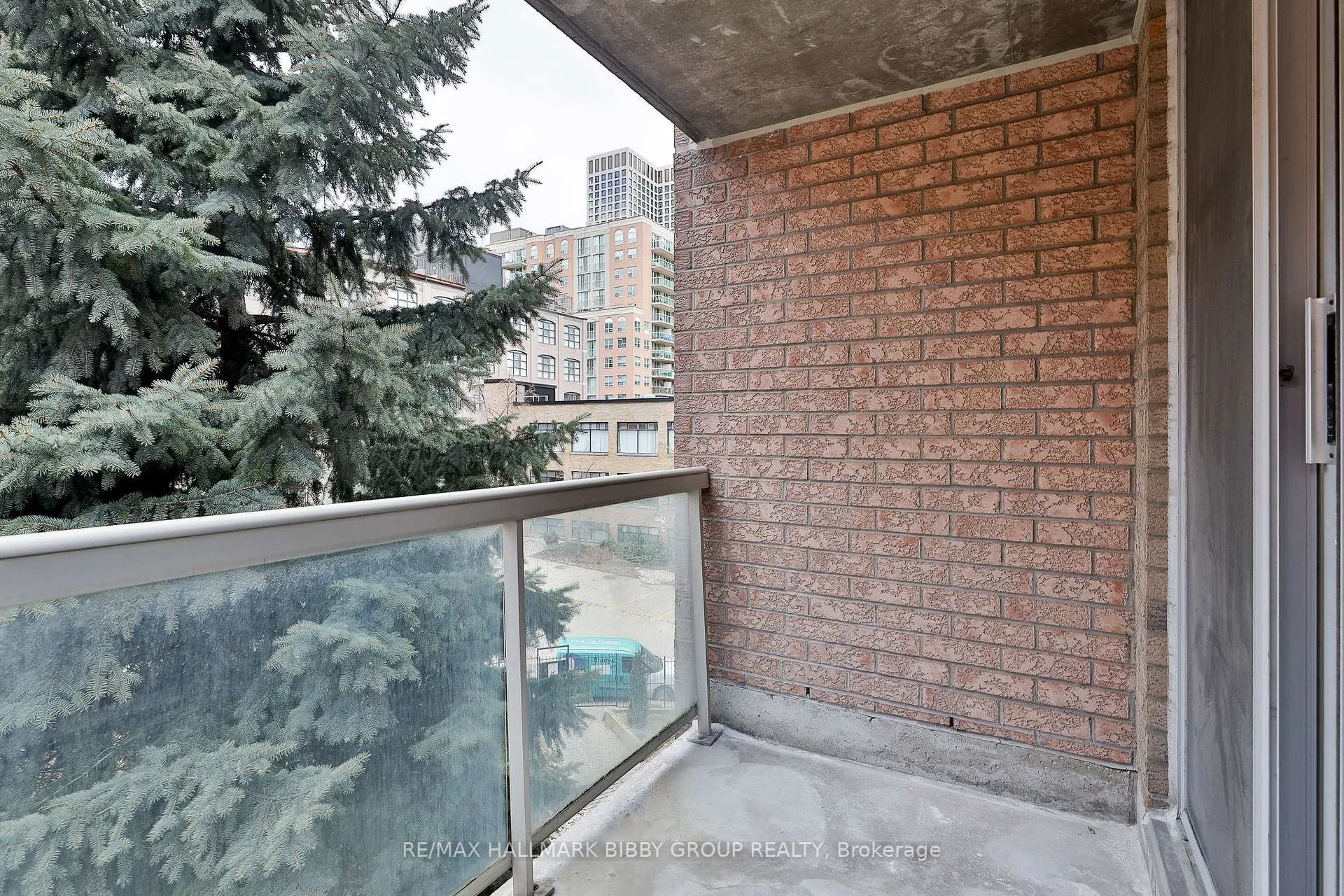 Photo 23 of Unit 409, 330 Adelaide Street E, Toronto, Moss Park — HOMEH