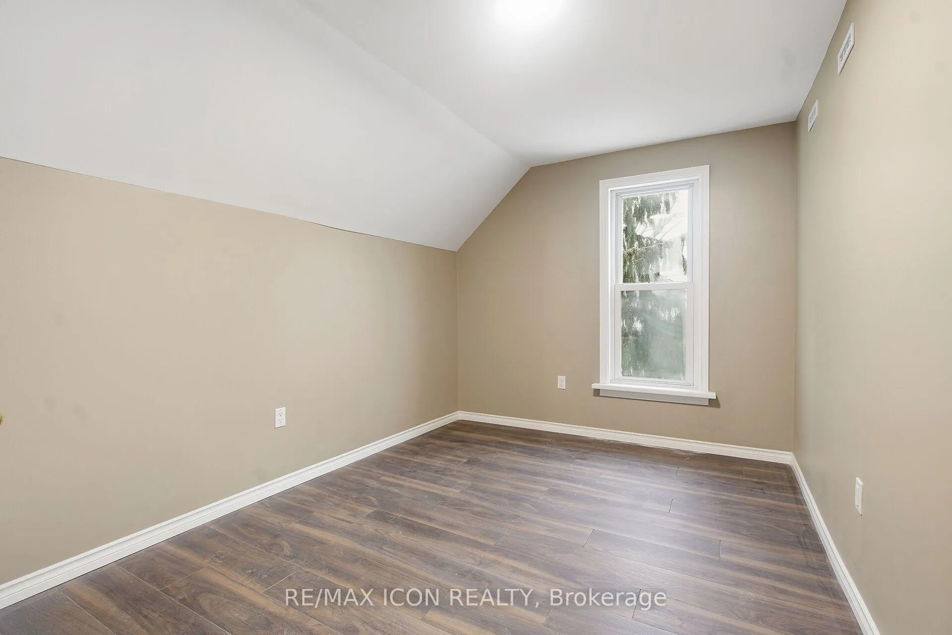 Photo 27 of 182 Maple Street, West Elgin, West Lorne — HOMEH