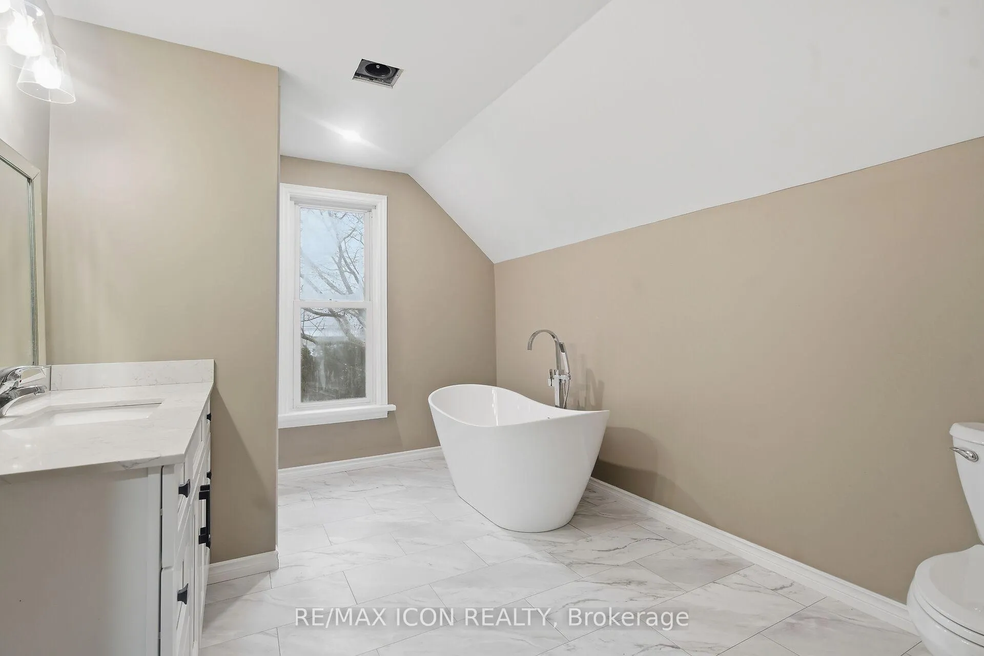 Photo 30 of 182 Maple Street, West Elgin, West Lorne — HOMEH