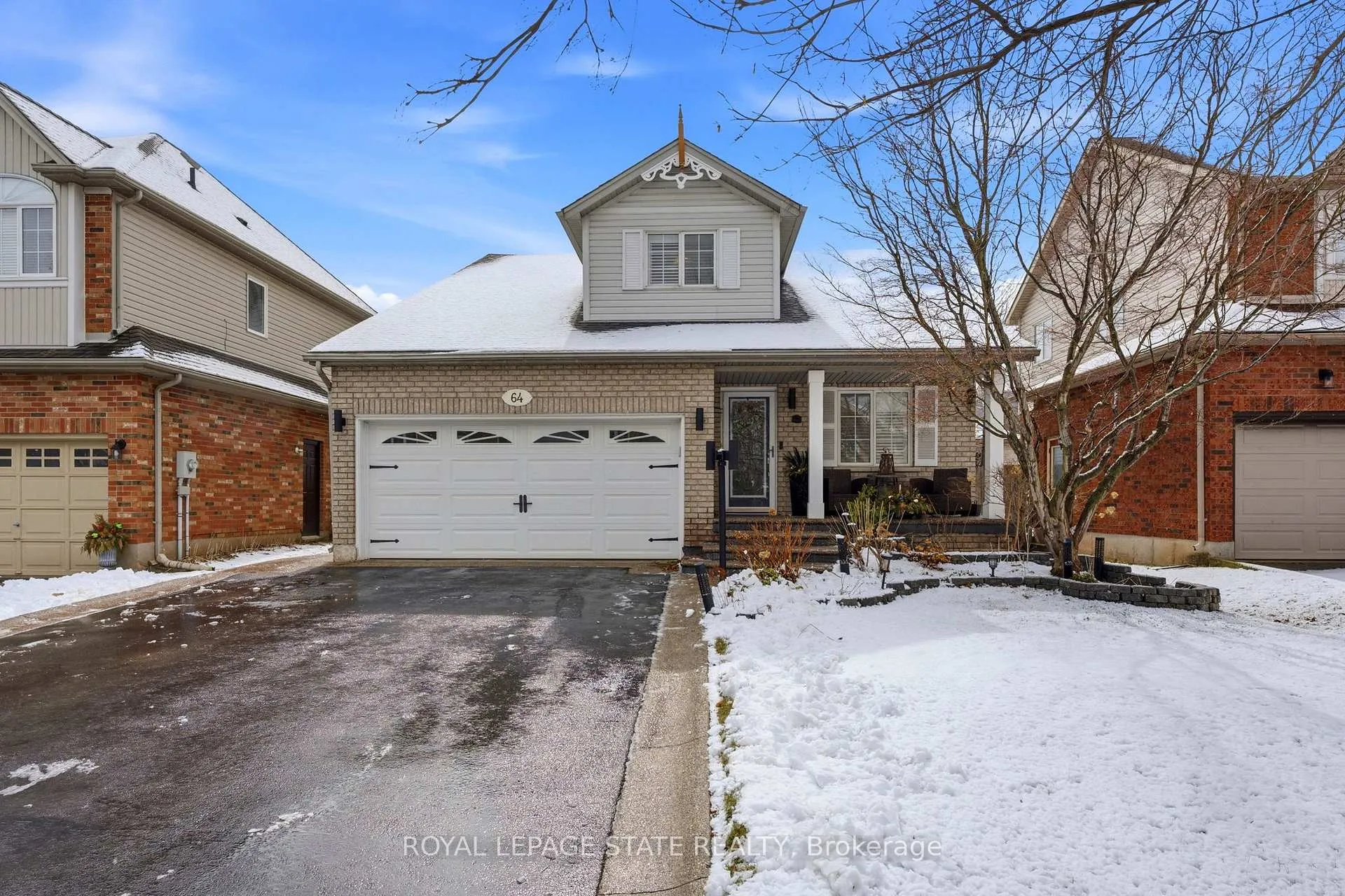 Photo 2 of 64 Griffith Drive, Grimsby, Grimsby East — HOMEH