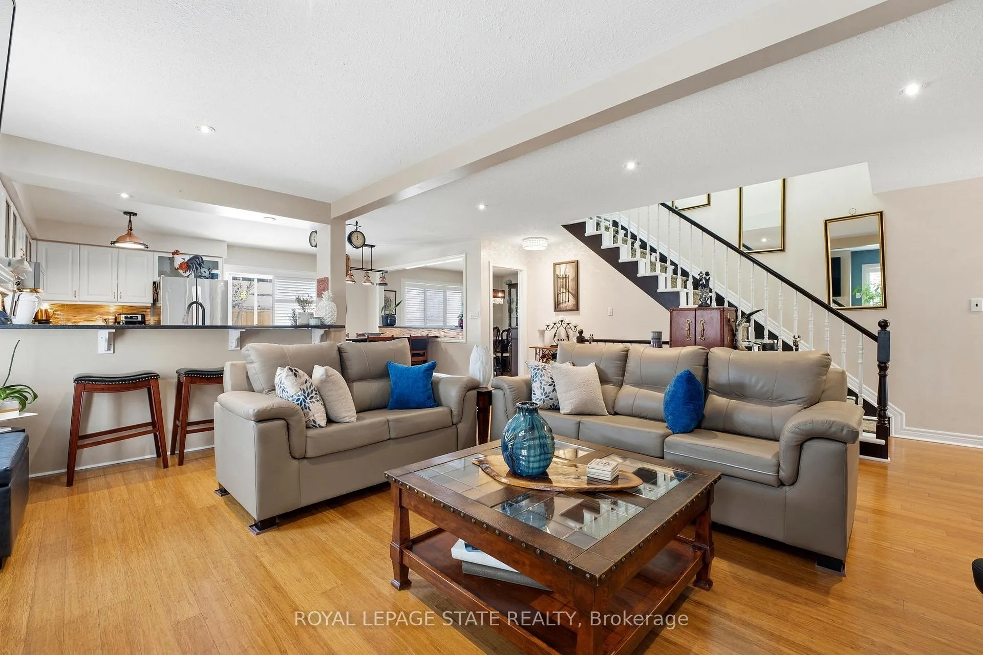 Photo 7 of 64 Griffith Drive, Grimsby, Grimsby East — HOMEH