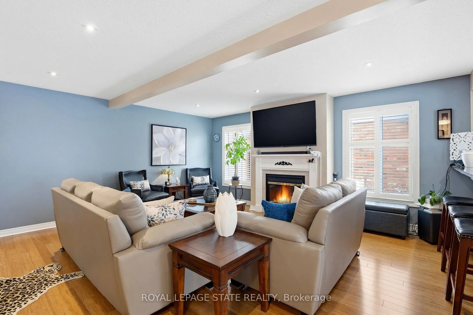 Photo 8 of 64 Griffith Drive, Grimsby, Grimsby East — HOMEH