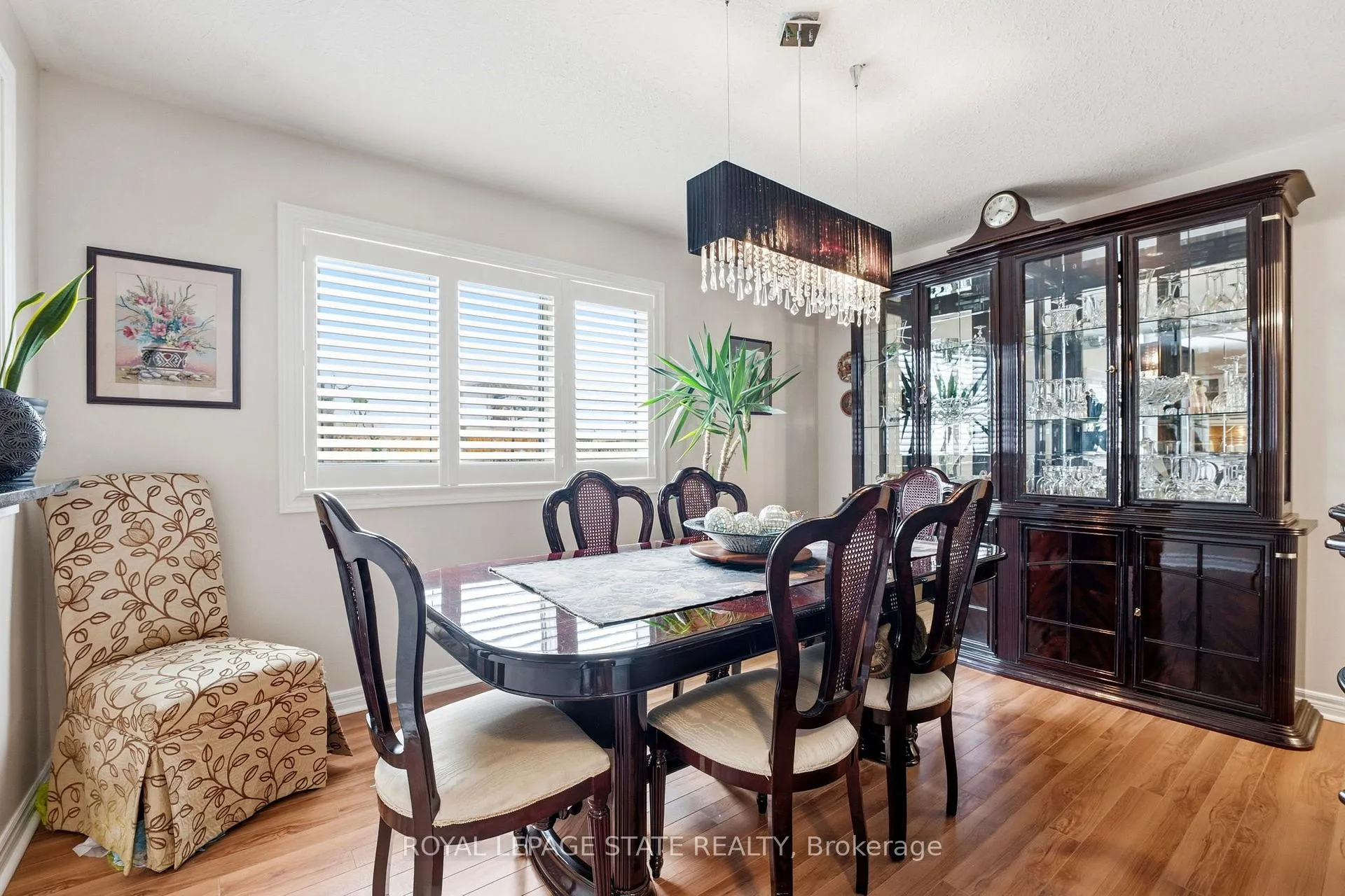 Photo 16 of 64 Griffith Drive, Grimsby, Grimsby East — HOMEH