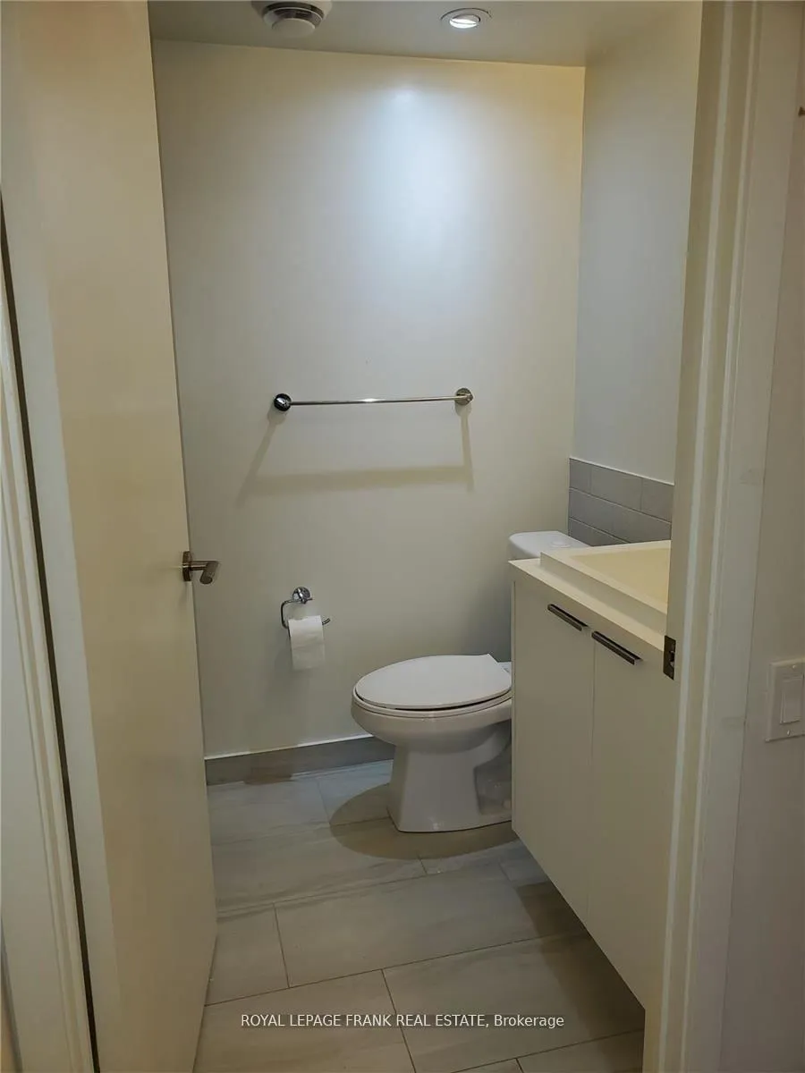 Photo 16 of Unit 1404, 6 Sonic Way, Toronto, Flemingdon Park — HOMEH