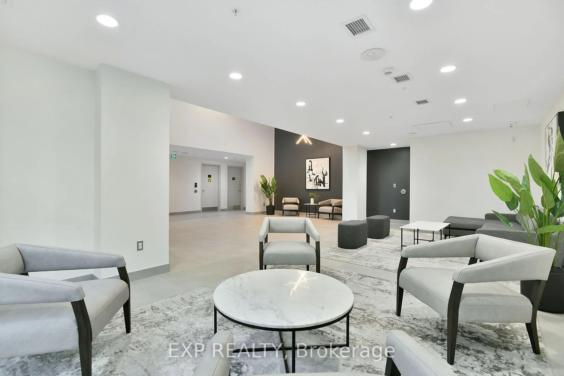 Photo 13 of Unit 301, 36 Robinson Avenue, Ottawa, Sandy Hill — HOMEH