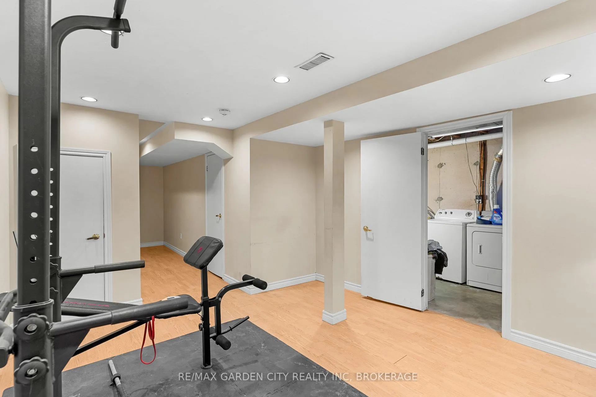 Photo 28 of Unit 2, 286 Cushman Road, St. Catharines, Carlton/Bunting — HOMEH
