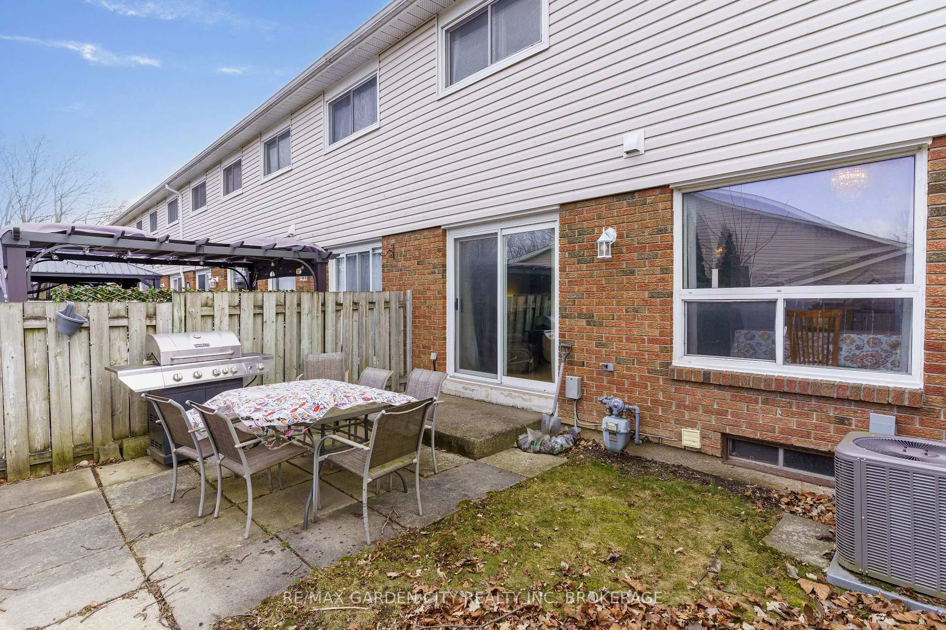 Photo 31 of Unit 2, 286 Cushman Road, St. Catharines, Carlton/Bunting — HOMEH