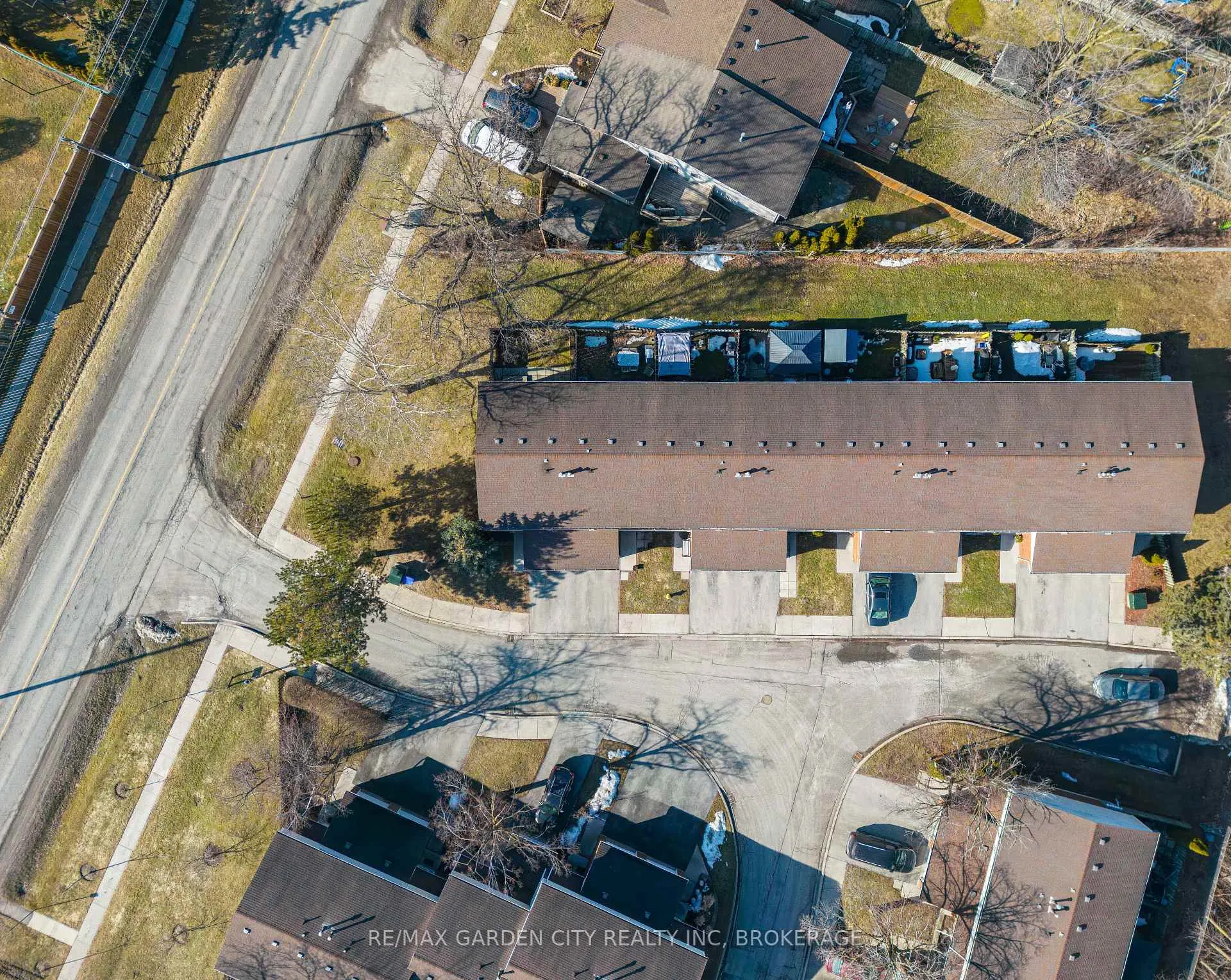 Photo 35 of Unit 2, 286 Cushman Road, St. Catharines, Carlton/Bunting — HOMEH