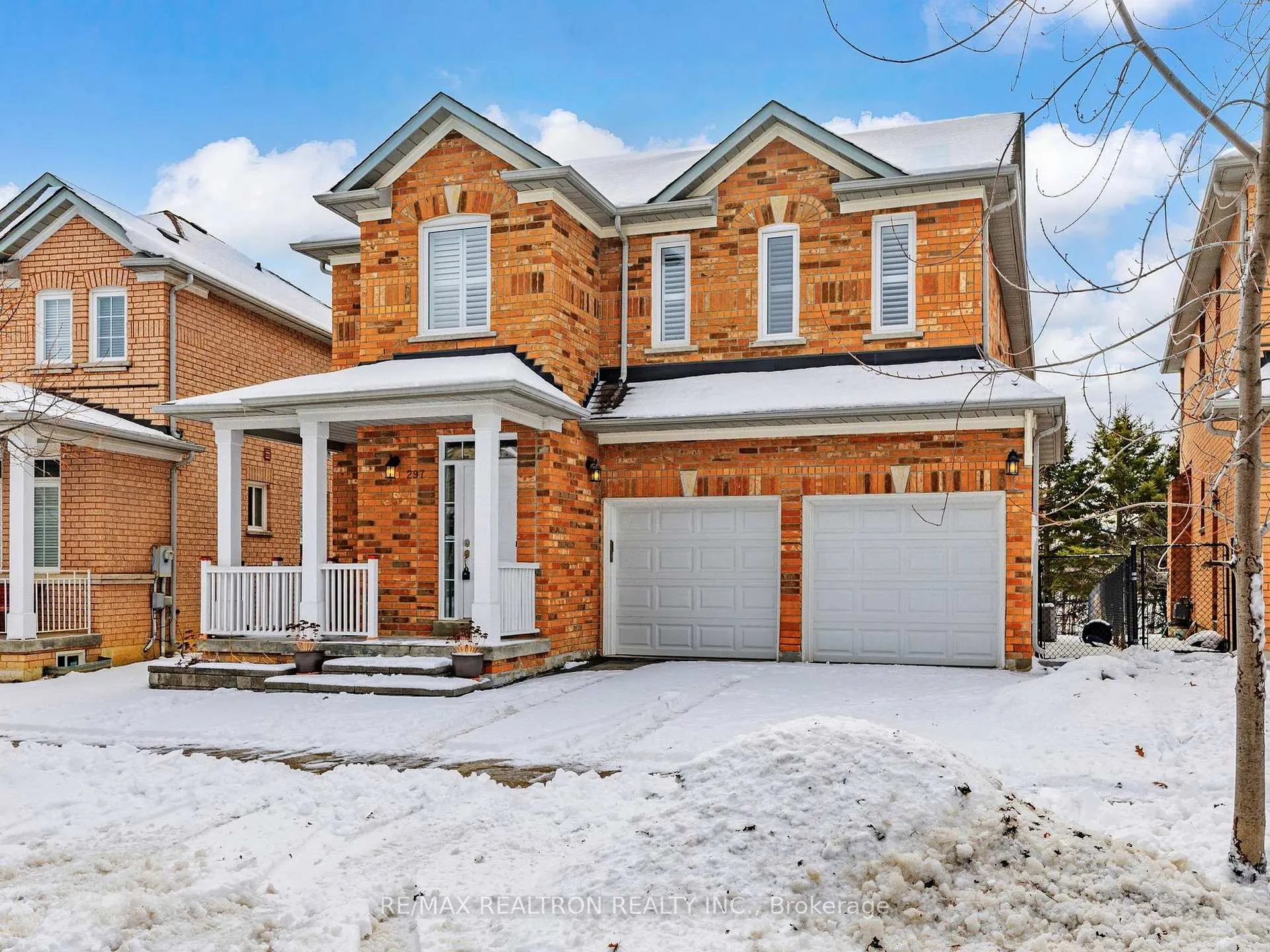 Photo 2 of 297 Castan Avenue, Markham, Village Green-South Unionville — HOMEH