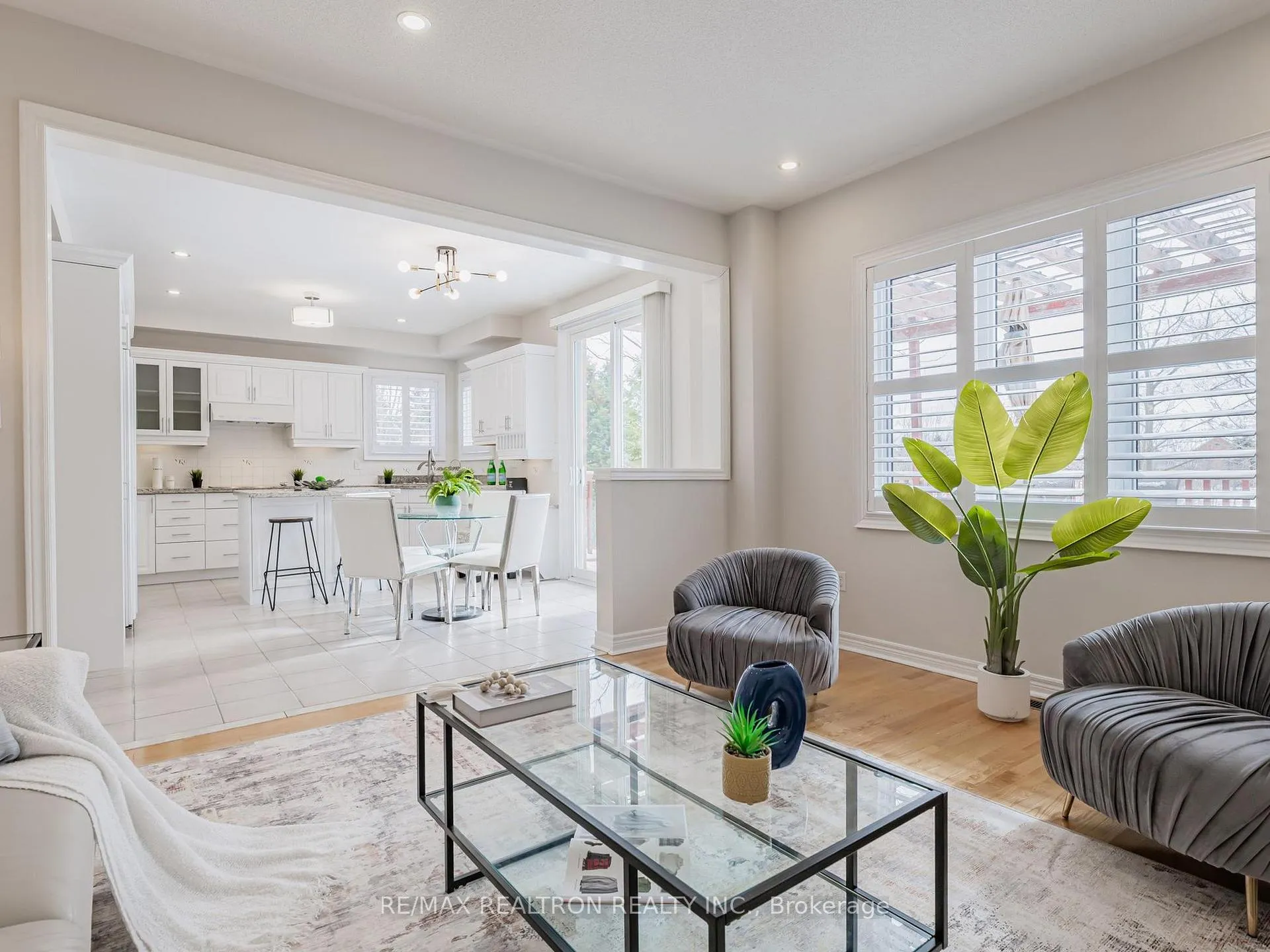 Photo 14 of 297 Castan Avenue, Markham, Village Green-South Unionville — HOMEH
