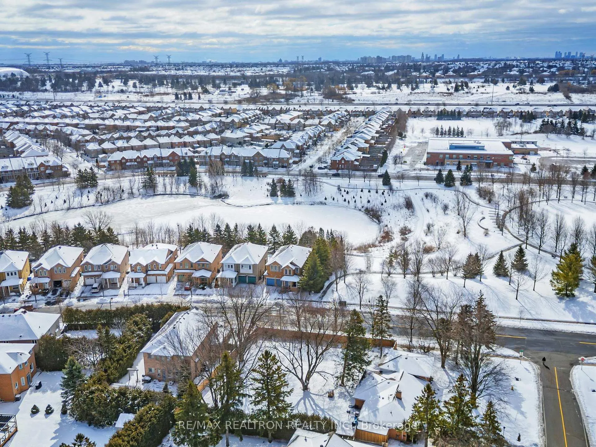 Photo 41 of 297 Castan Avenue, Markham, Village Green-South Unionville — HOMEH