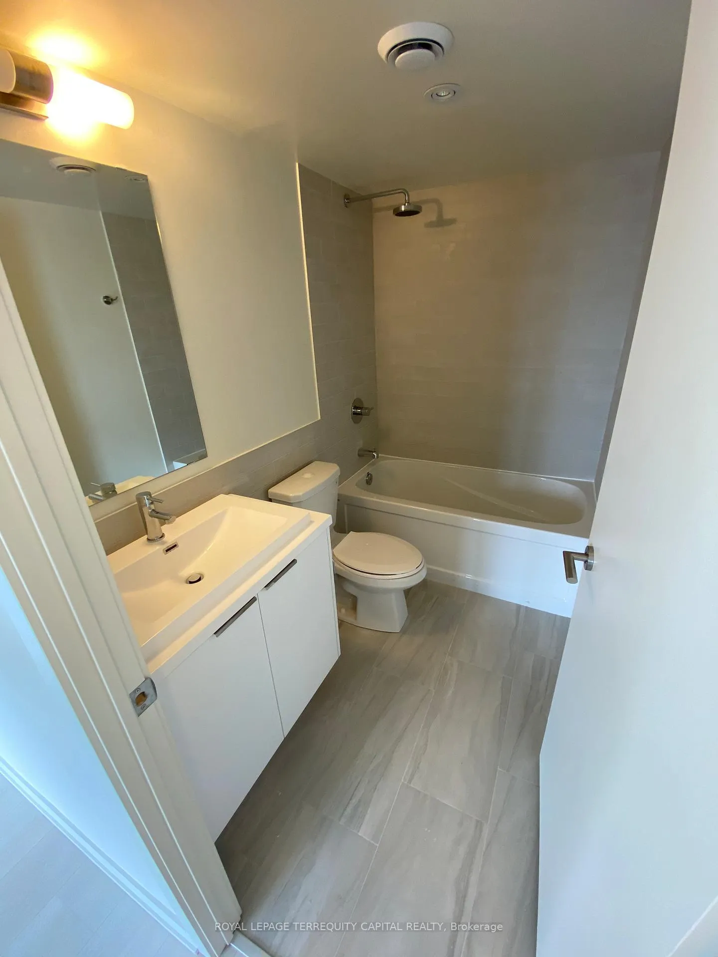 Photo 8 of Unit 602, 6 Sonic Way, Toronto, Flemingdon Park — HOMEH
