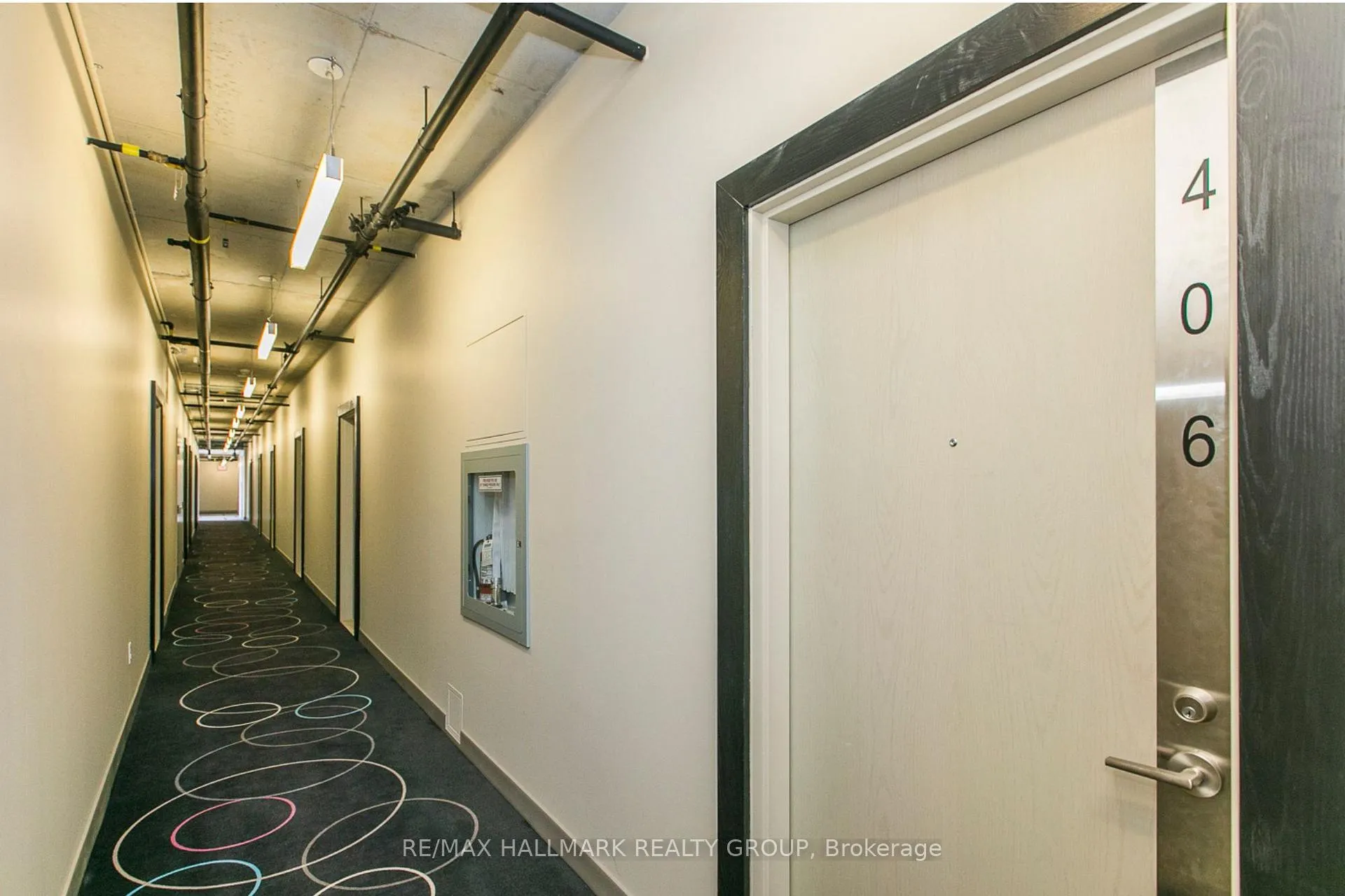 Photo 3 of Unit 406, 224 Lyon Street, Ottawa, Ottawa Centre — HOMEH