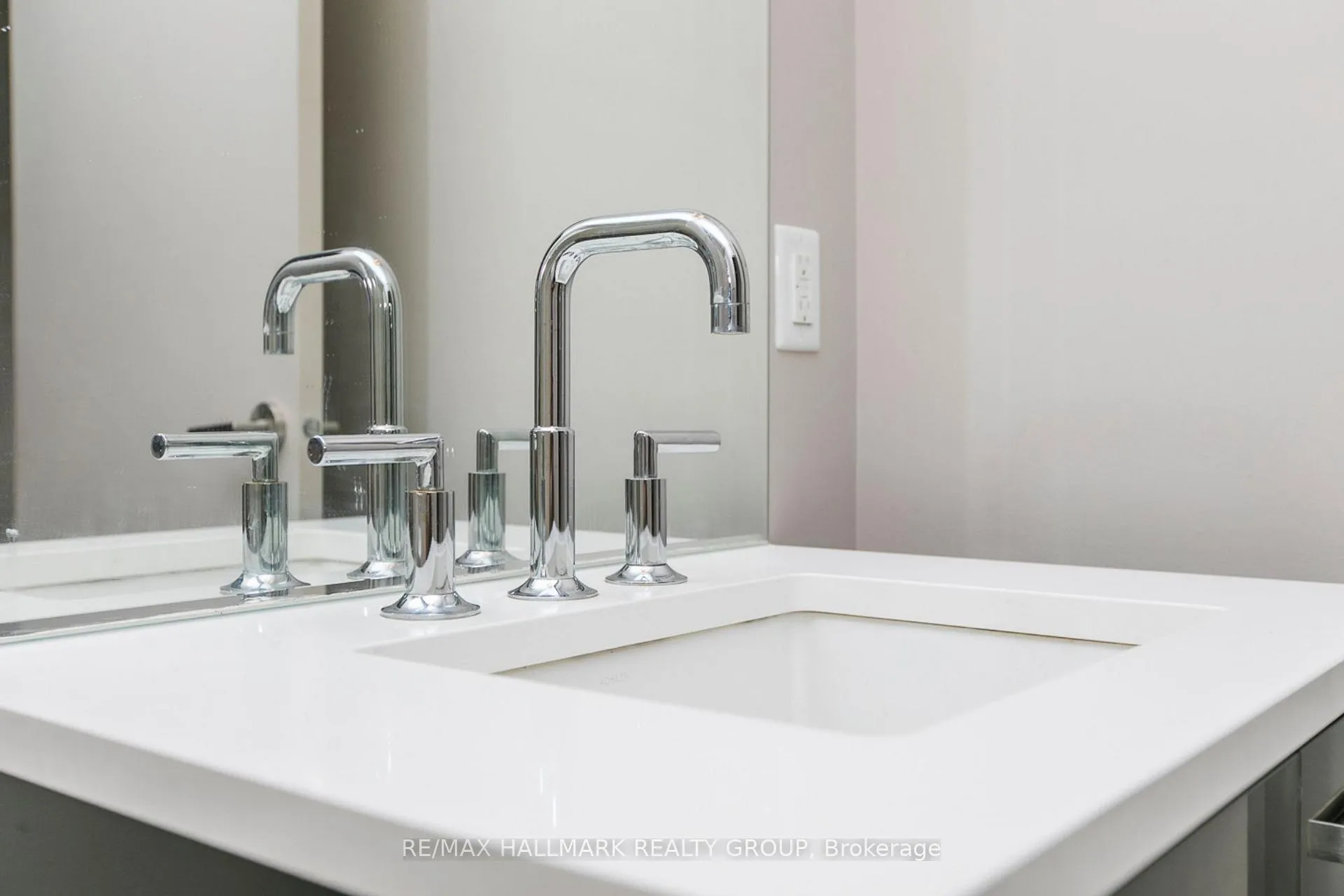 Photo 22 of Unit 406, 224 Lyon Street, Ottawa, Ottawa Centre — HOMEH