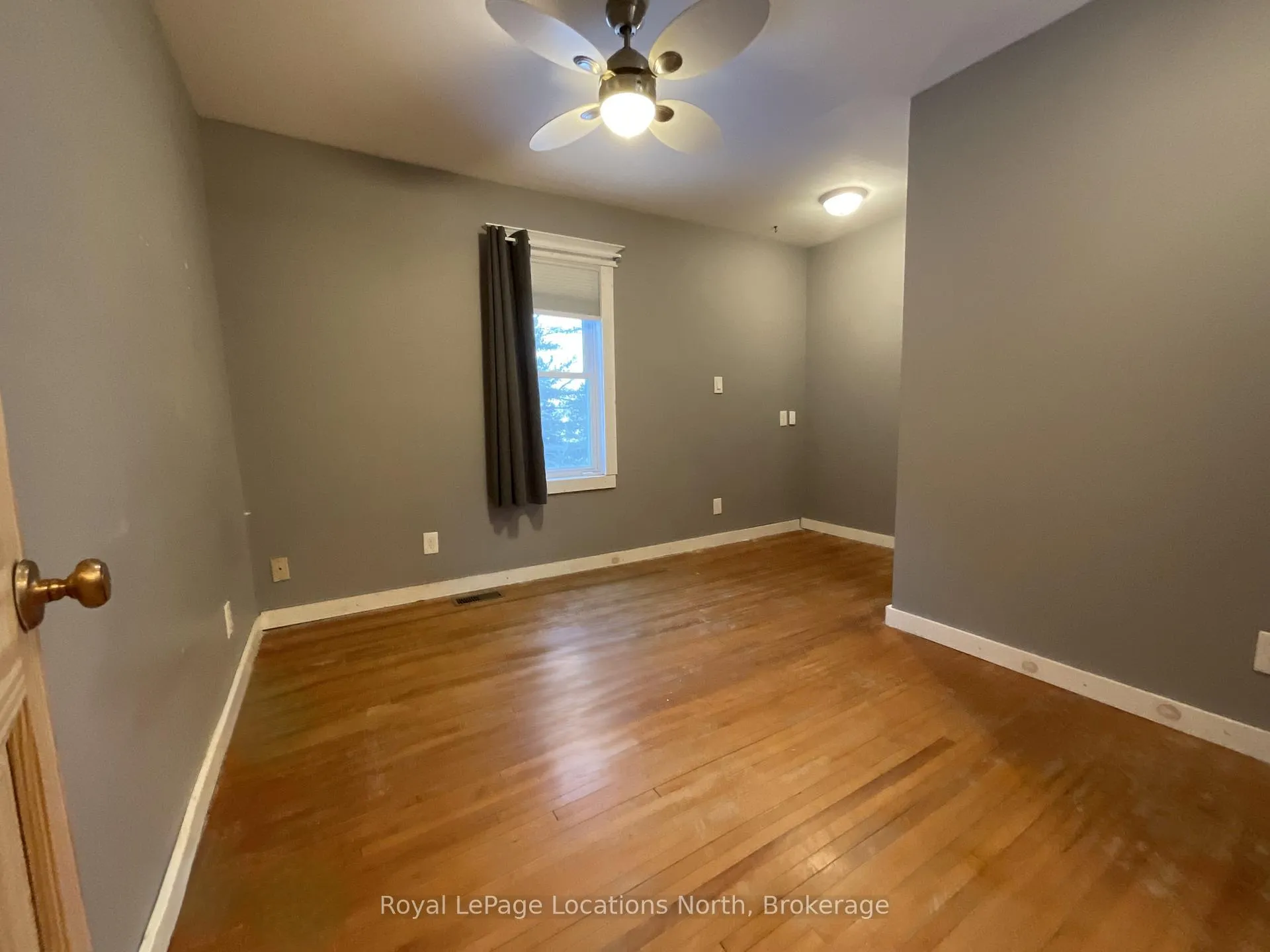 Photo 41 of 205 First Avenue, Kearney — HOMEH
