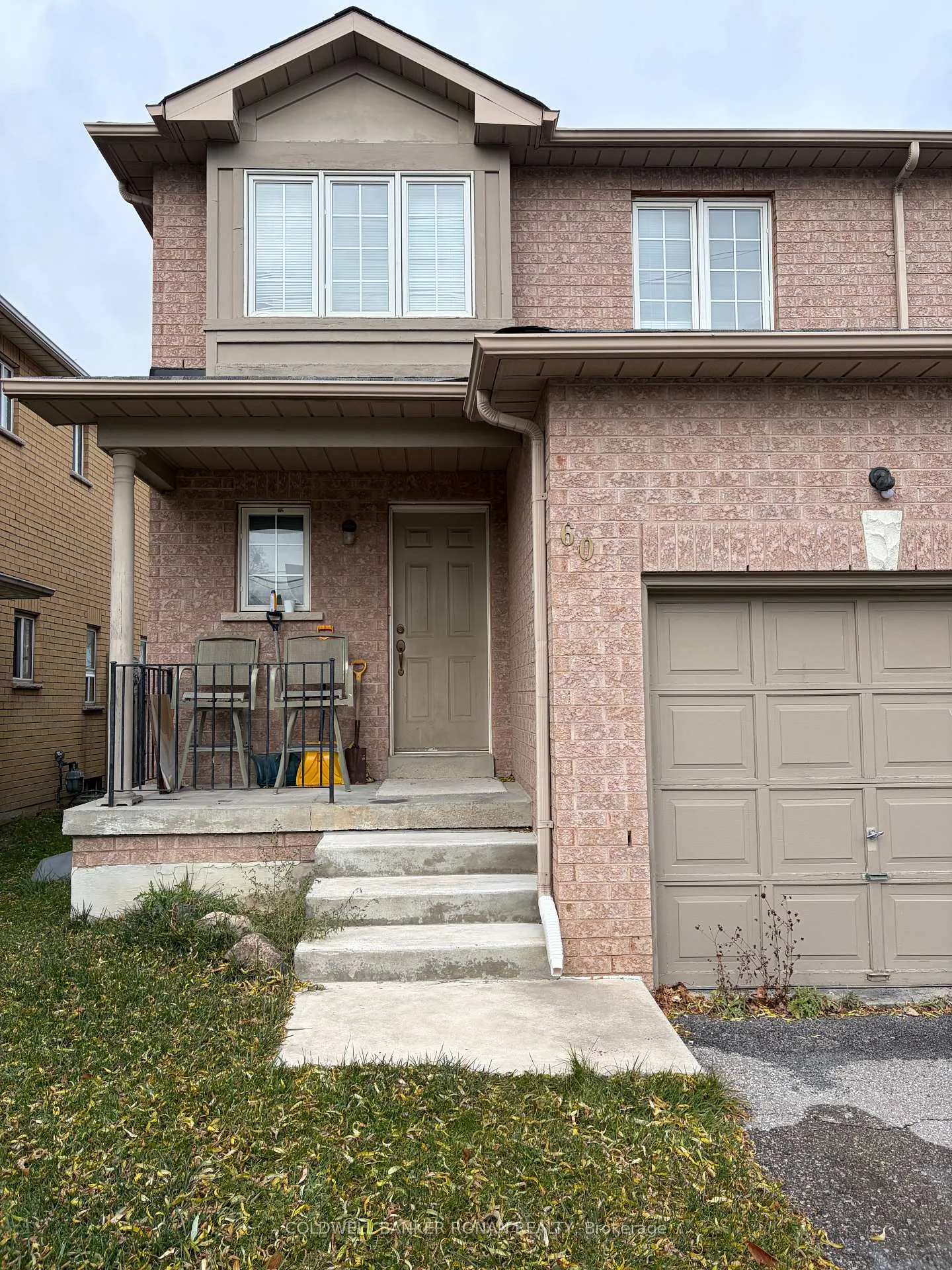 Photo 1 of 60 Railway Street, Vaughan, Maple — HOMEH