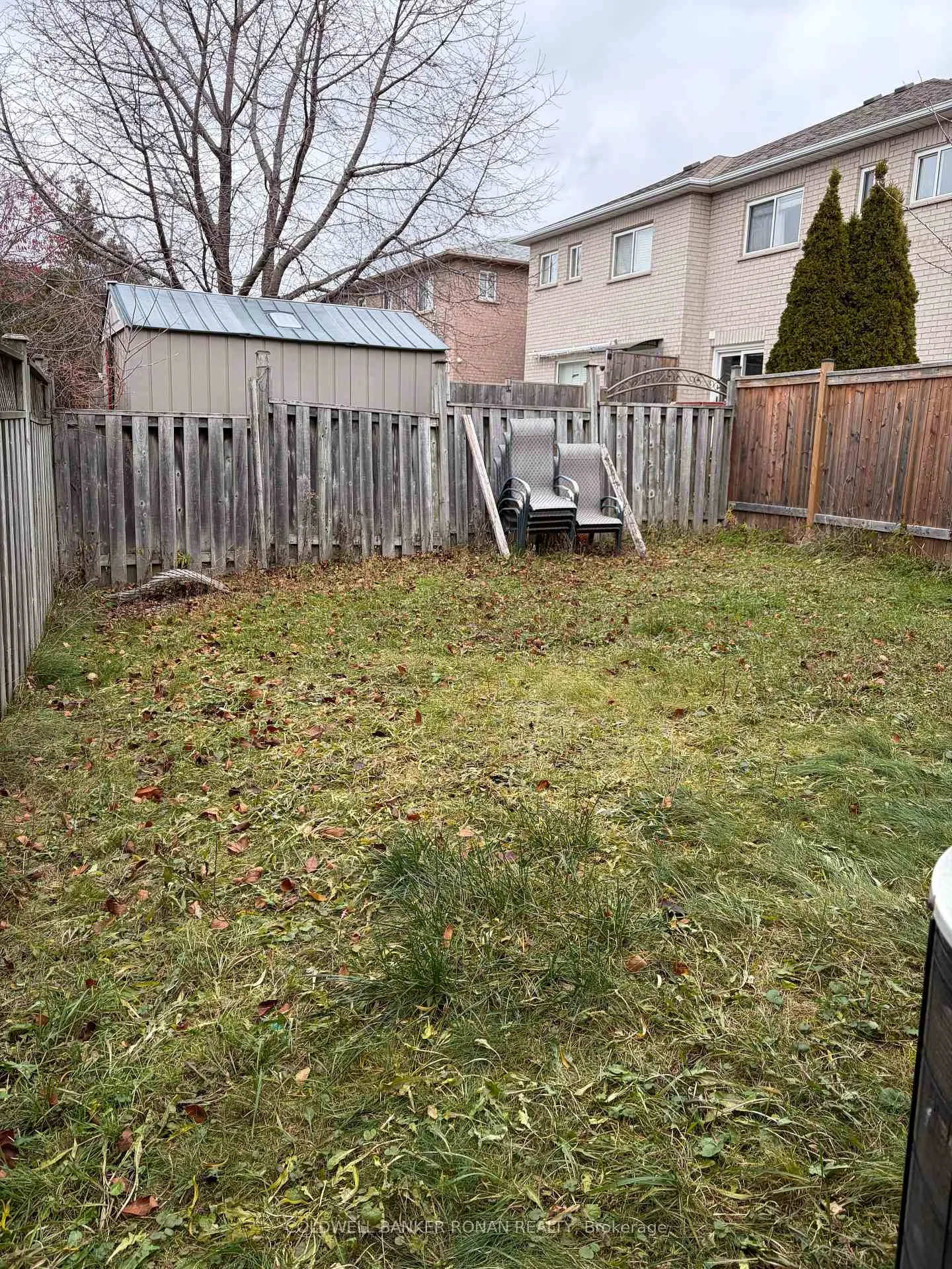 Photo 2 of 60 Railway Street, Vaughan, Maple — HOMEH