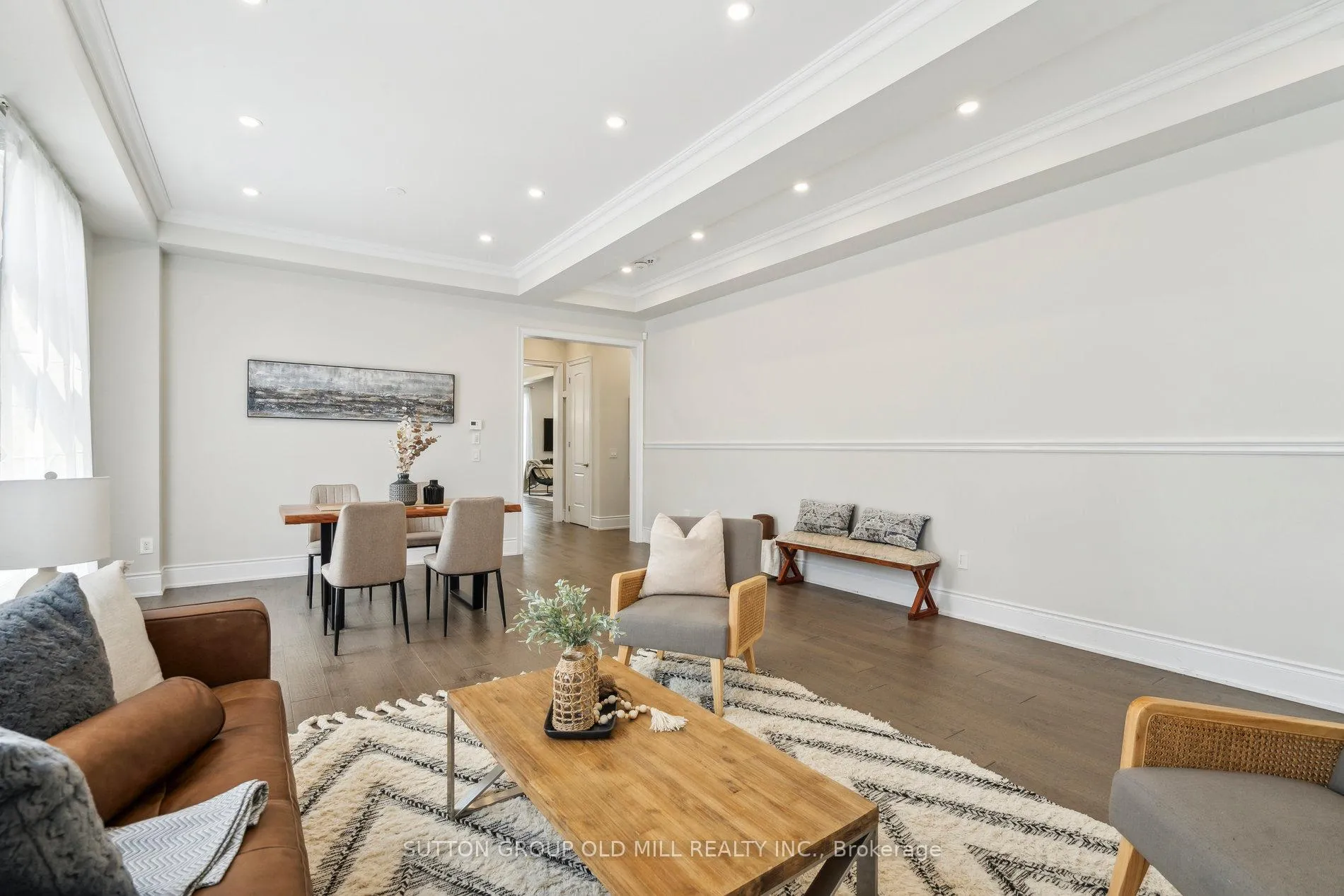 Photo 10 of 4 Daisy Meadow Crescent, Caledon, Caledon East — HOMEH