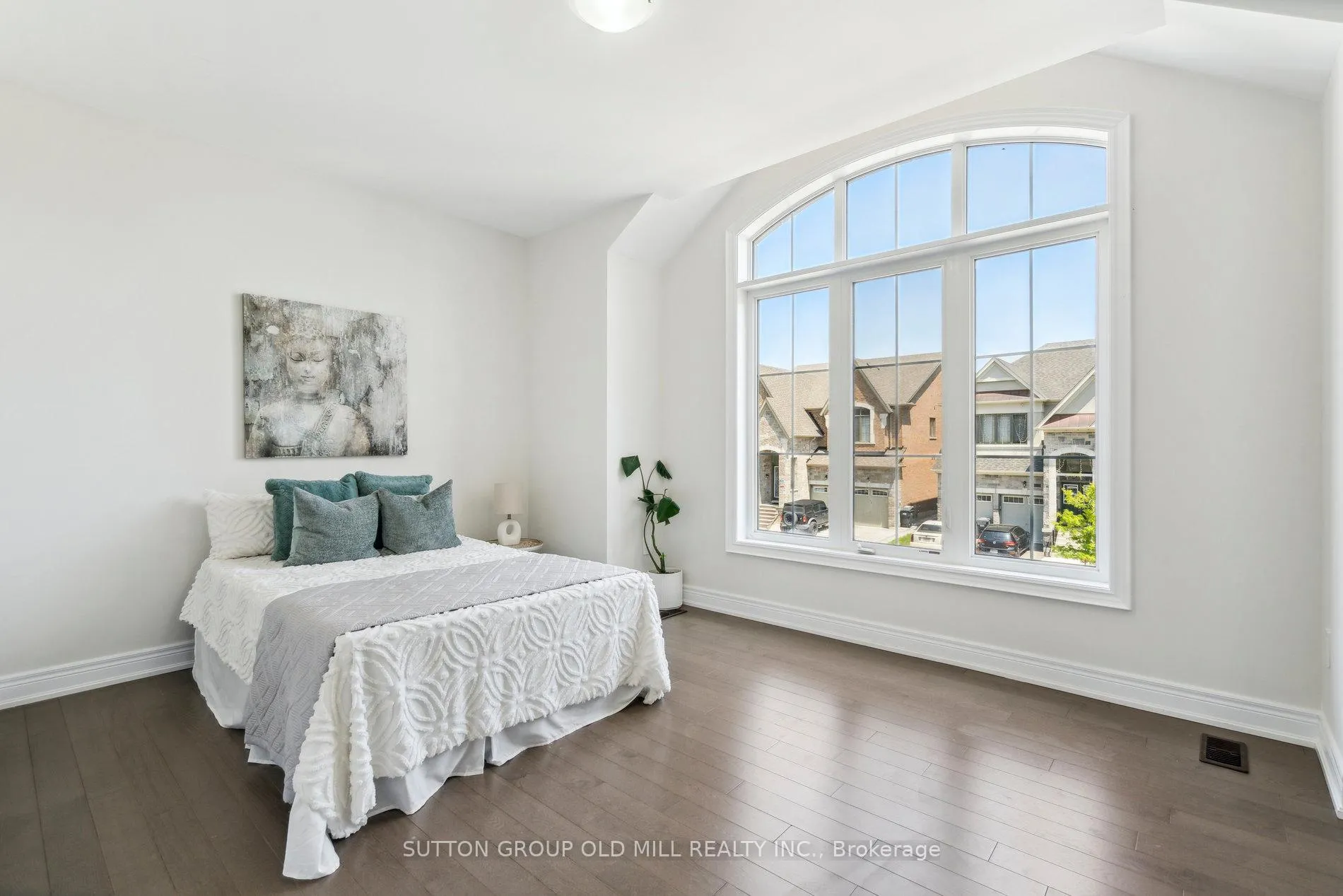 Photo 23 of 4 Daisy Meadow Crescent, Caledon, Caledon East — HOMEH
