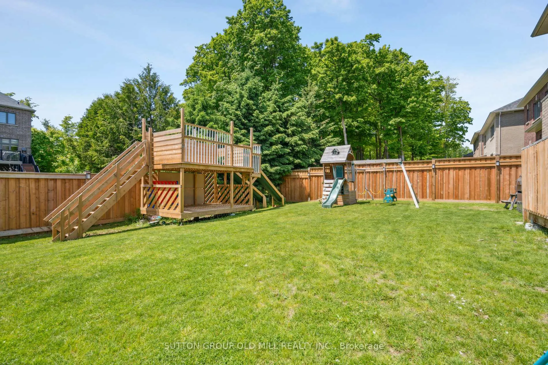 Photo 31 of 4 Daisy Meadow Crescent, Caledon, Caledon East — HOMEH