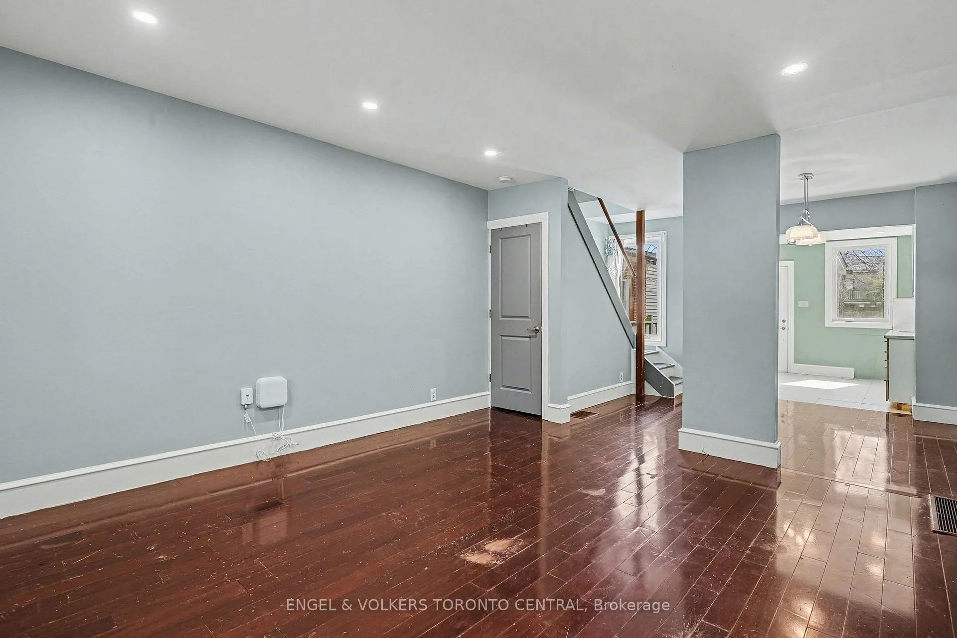 Photo 8 of 179 Coleman Avenue, Toronto, East End-Danforth — HOMEH