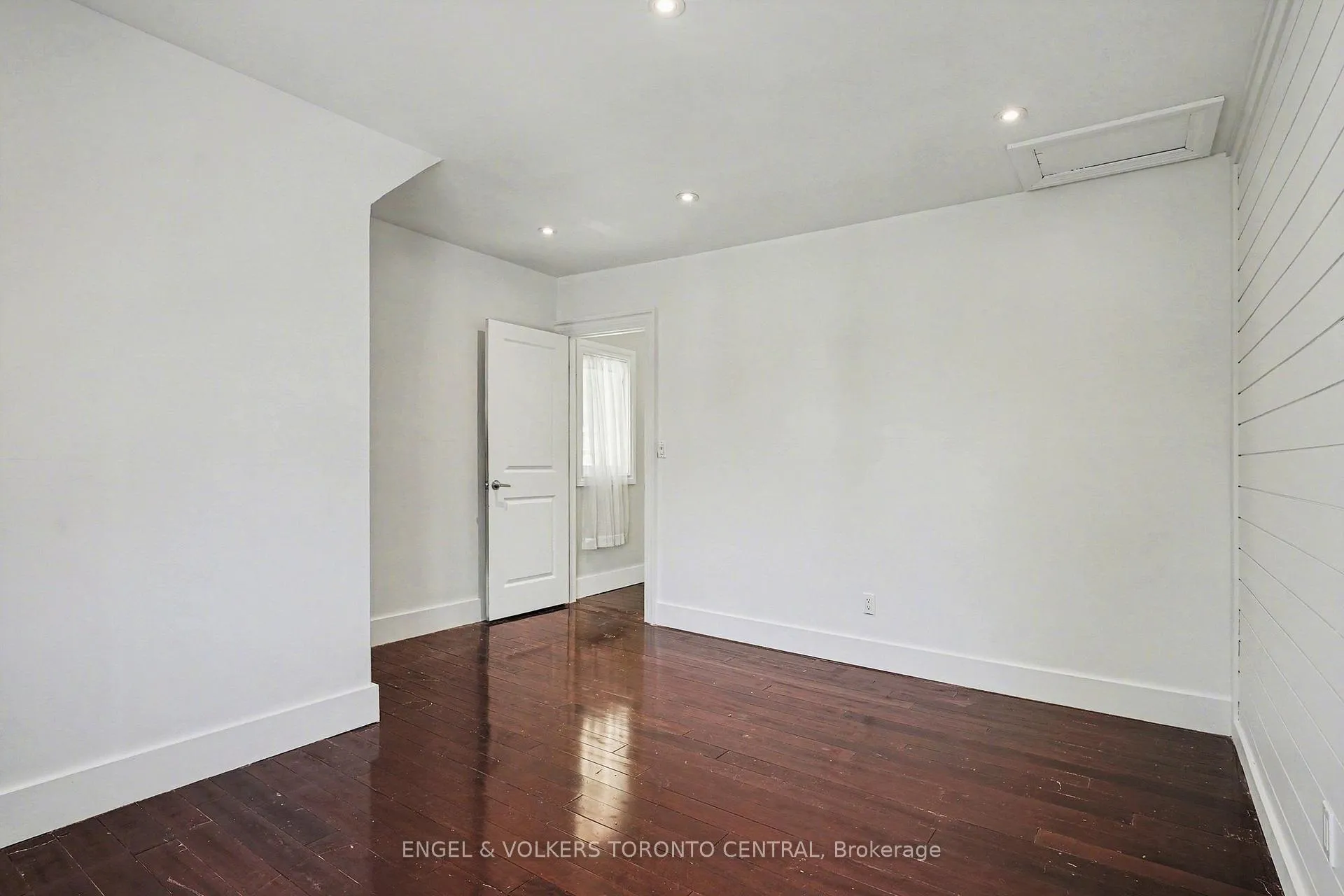 Photo 16 of 179 Coleman Avenue, Toronto, East End-Danforth — HOMEH