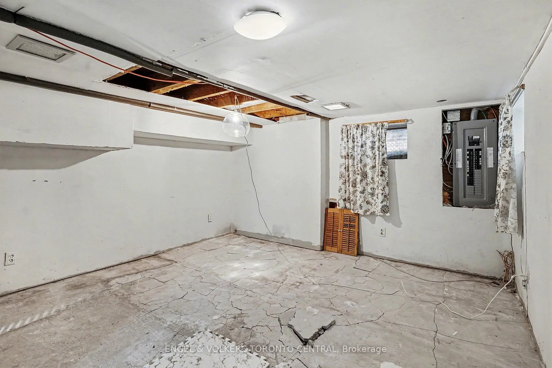 Photo 20 of 179 Coleman Avenue, Toronto, East End-Danforth — HOMEH
