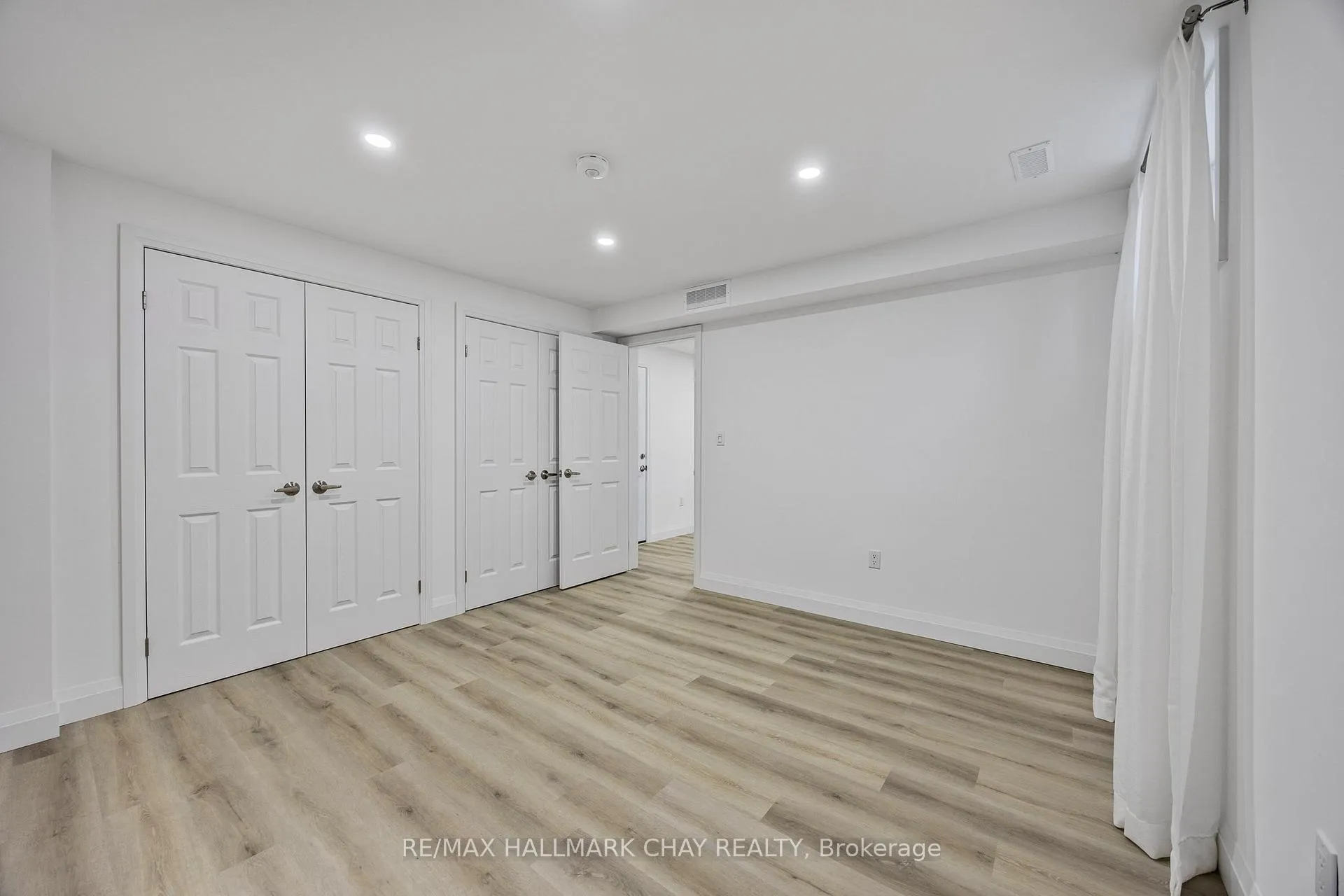 Photo 6 of Unit Lower, 27 Spencer Drive, Barrie, Innis-Shore — HOMEH