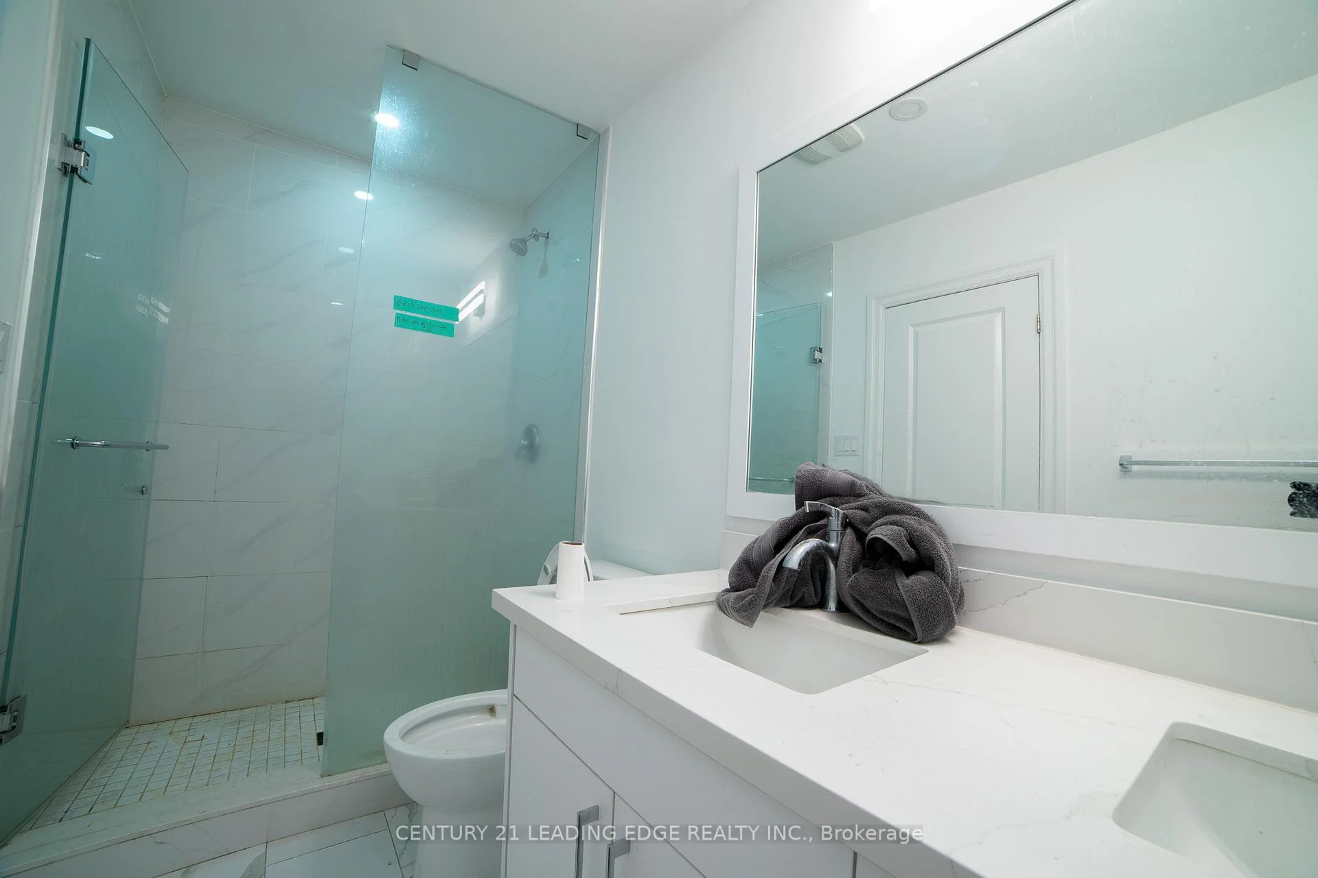 Photo 12 of 34 Petiole Road, North York, Glenfield-Jane Heights — HOMEH