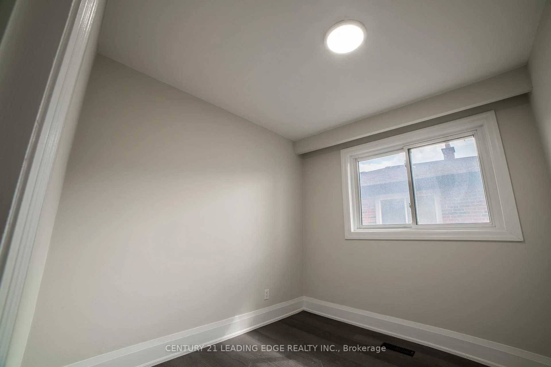 Photo 16 of 34 Petiole Road, North York, Glenfield-Jane Heights — HOMEH
