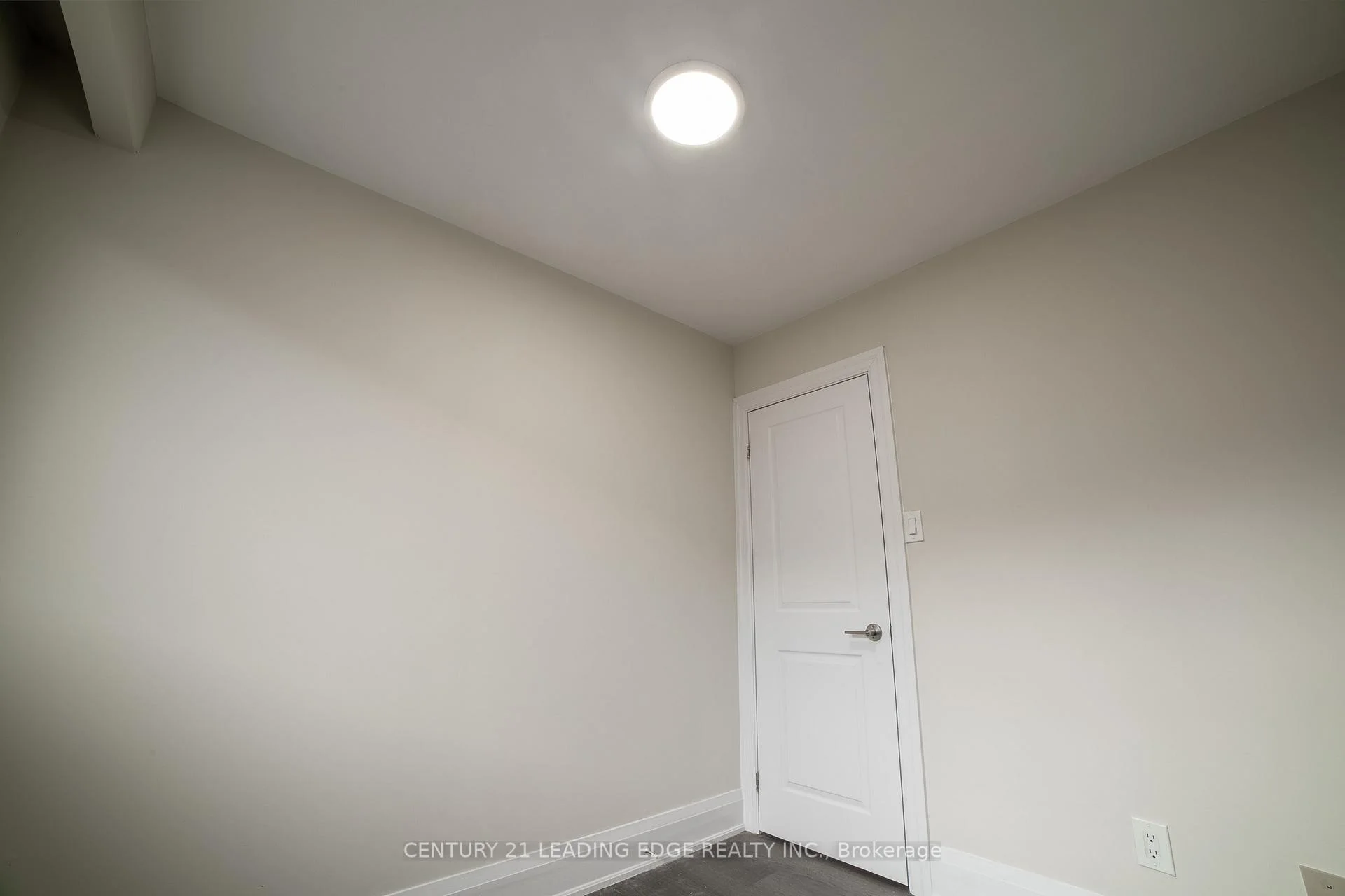 Photo 17 of 34 Petiole Road, North York, Glenfield-Jane Heights — HOMEH