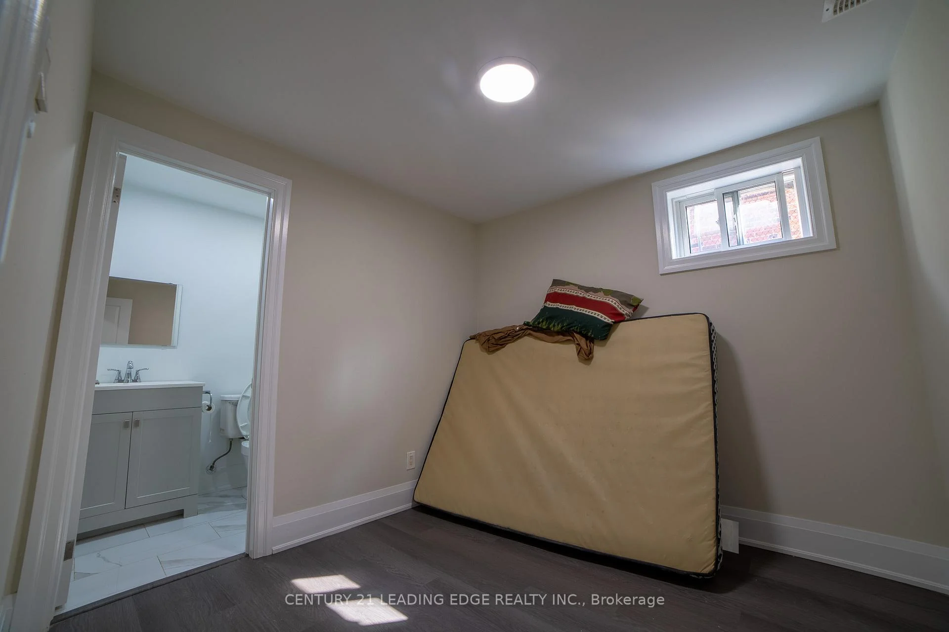 Photo 21 of 34 Petiole Road, North York, Glenfield-Jane Heights — HOMEH