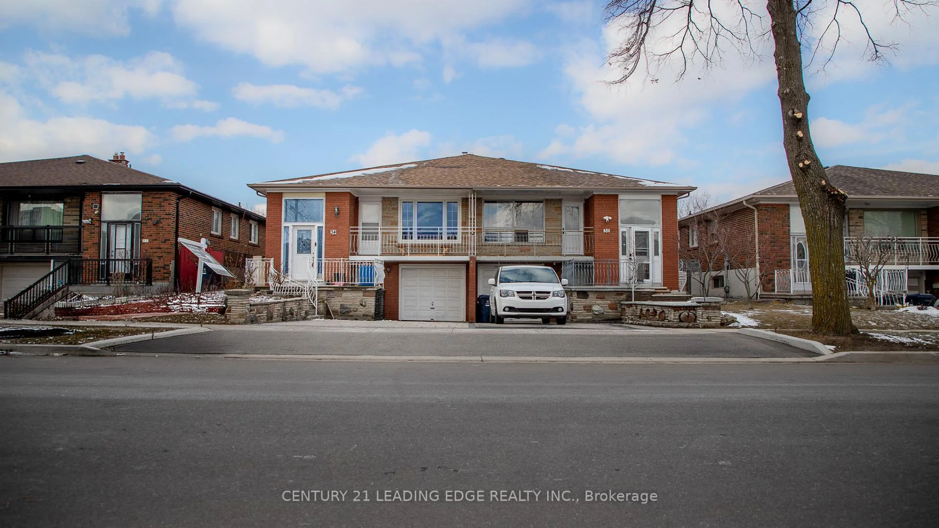 Photo 1 of 34 Petiole Road, North York, Glenfield-Jane Heights — HOMEH