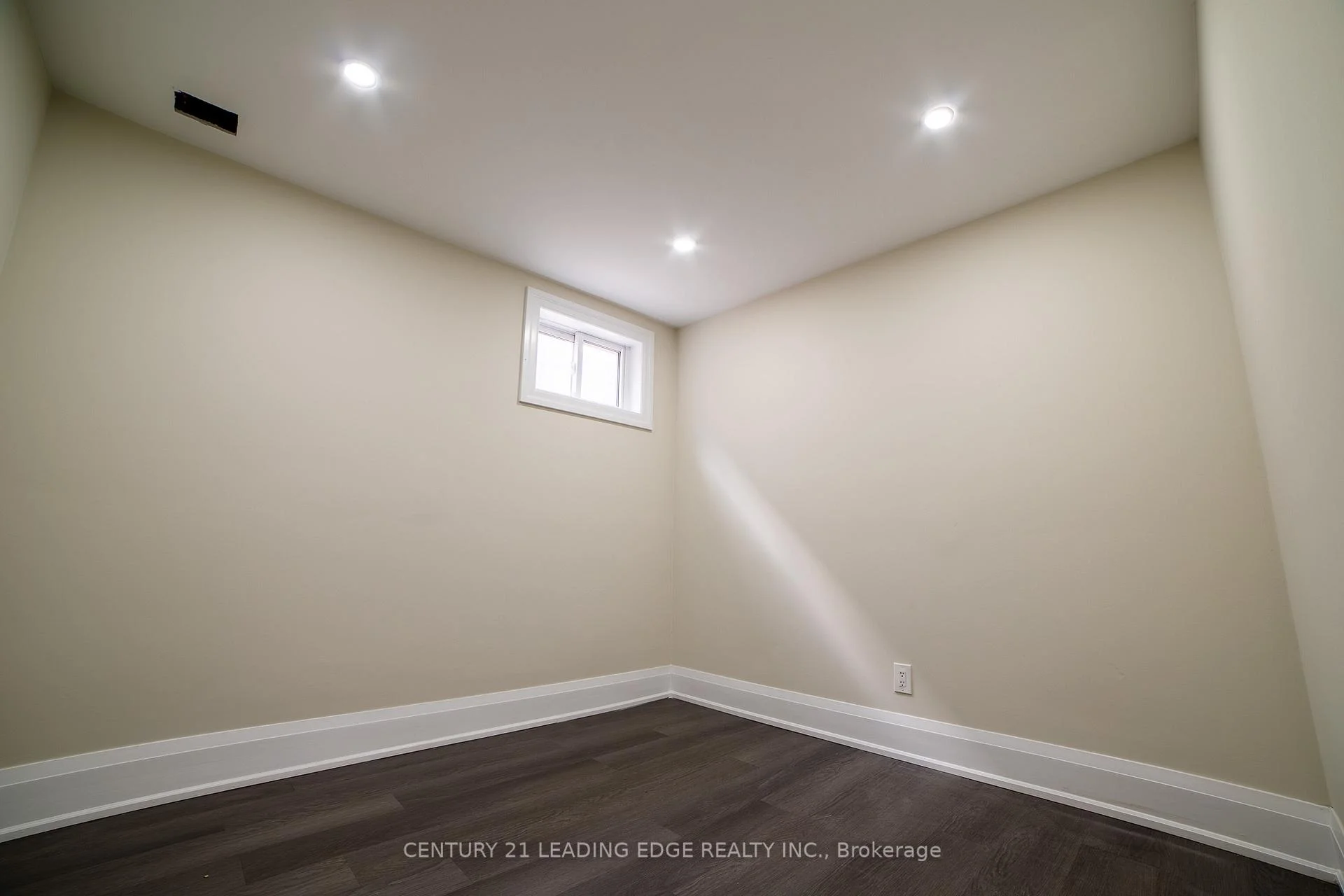 Photo 40 of 34 Petiole Road, North York, Glenfield-Jane Heights — HOMEH