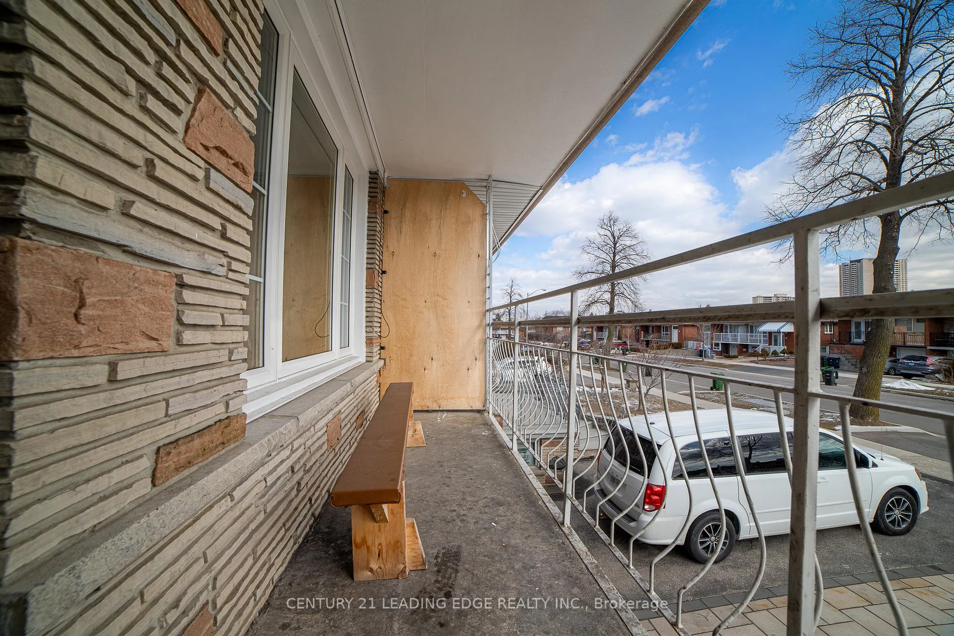 Photo 49 of 34 Petiole Road, North York, Glenfield-Jane Heights — HOMEH
