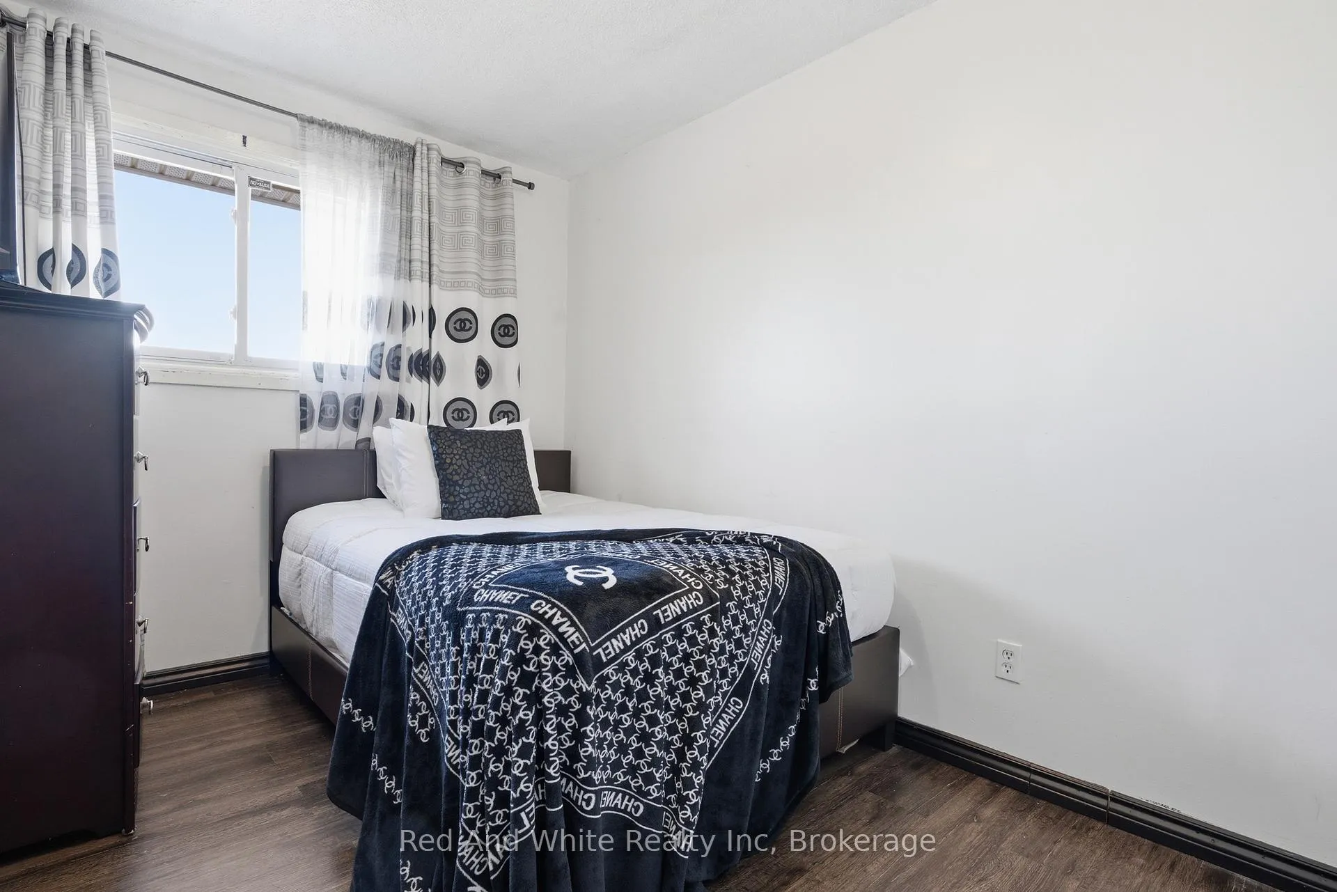 Photo 12 of Unit 43, 423 Westwood Drive, Kitchener — HOMEH
