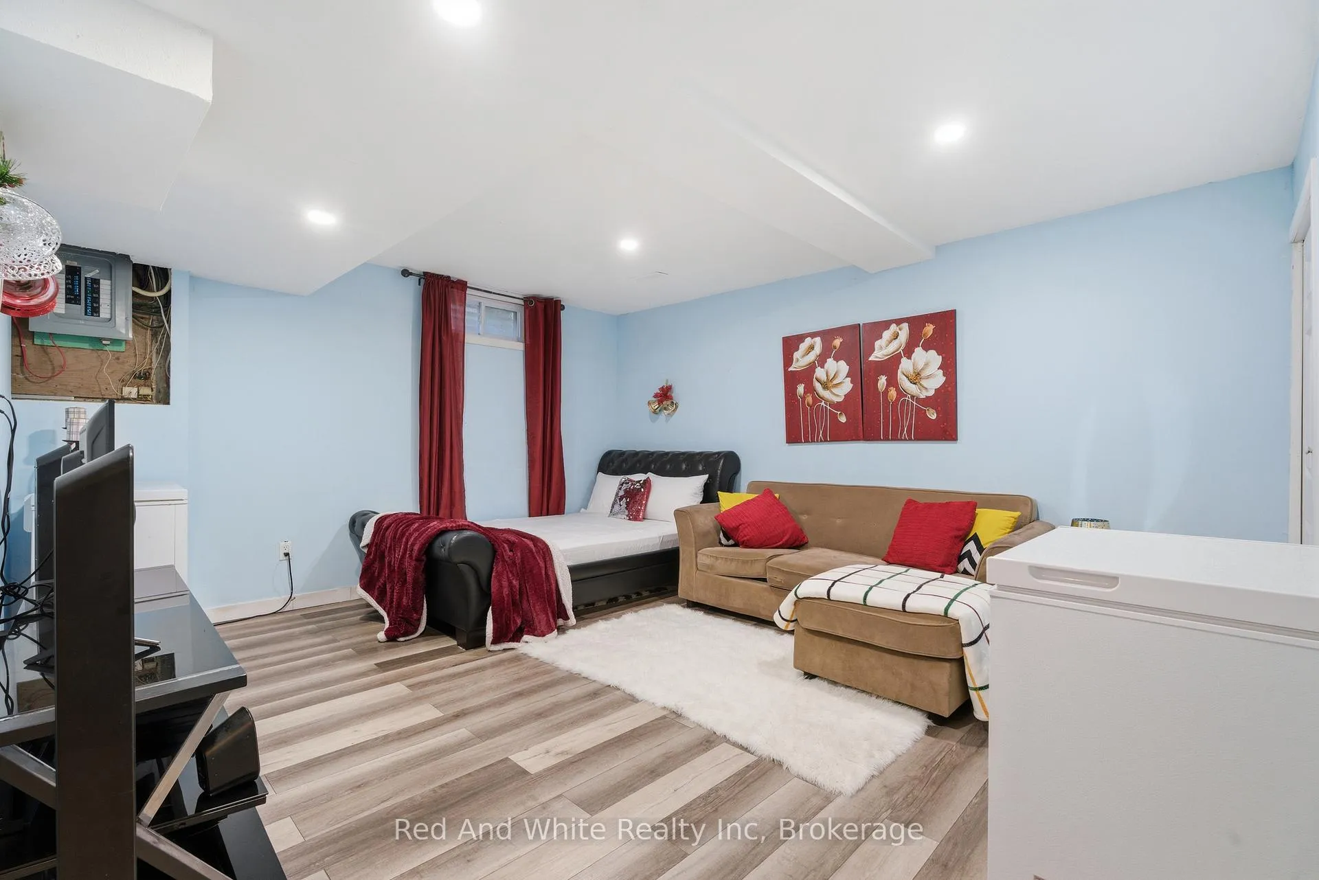 Photo 23 of Unit 43, 423 Westwood Drive, Kitchener — HOMEH