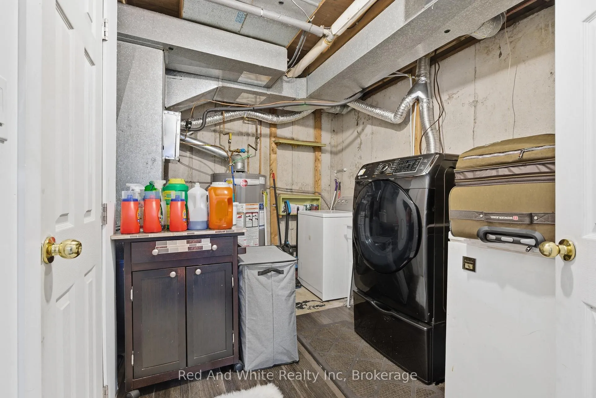 Photo 25 of Unit 43, 423 Westwood Drive, Kitchener — HOMEH