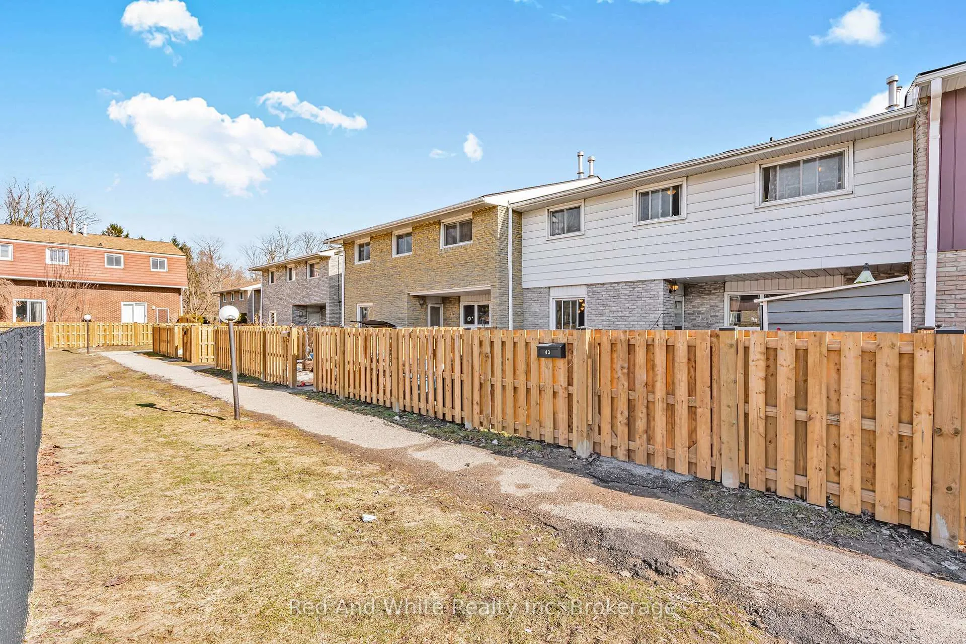 Photo 48 of Unit 43, 423 Westwood Drive, Kitchener — HOMEH