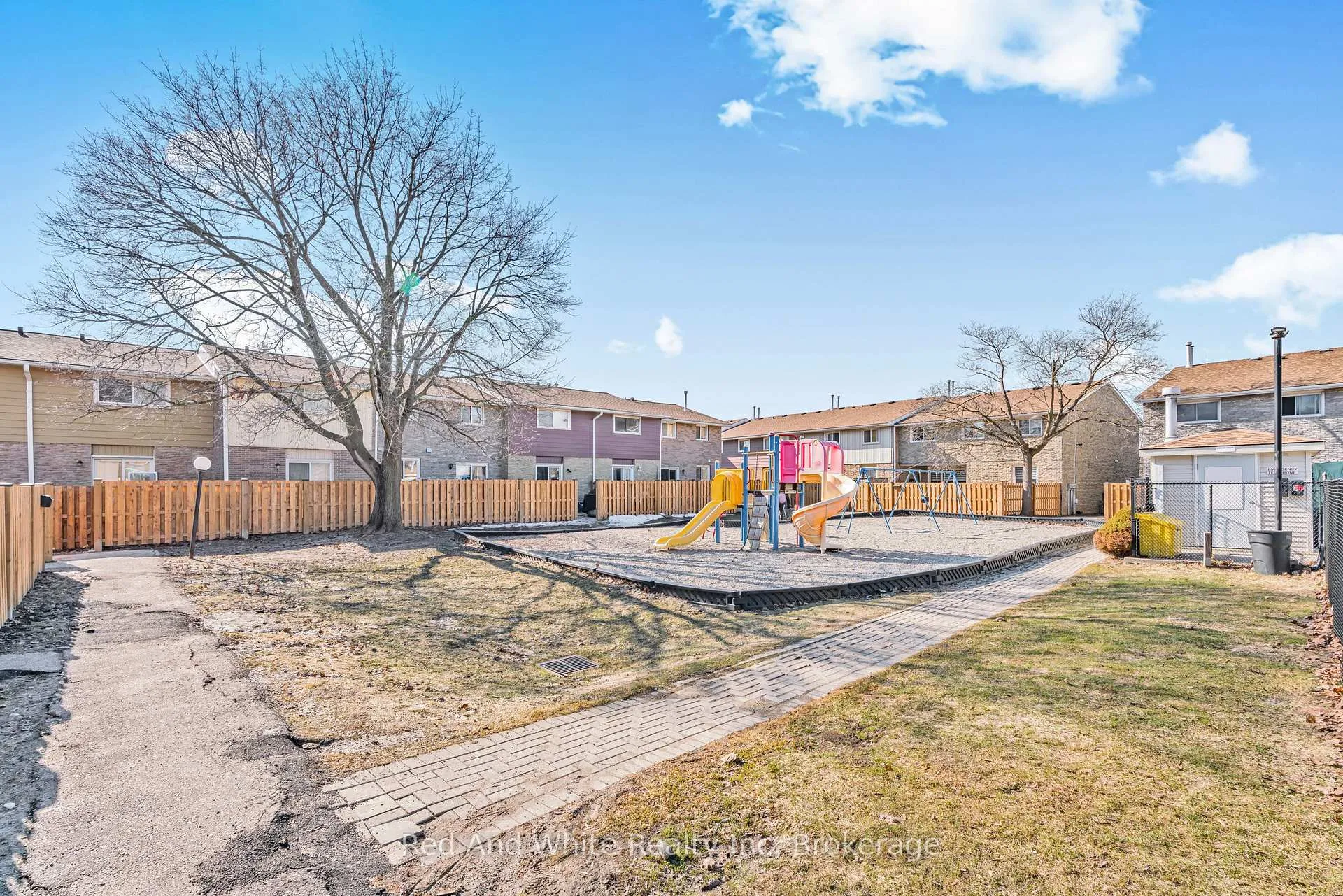 Photo 50 of Unit 43, 423 Westwood Drive, Kitchener — HOMEH
