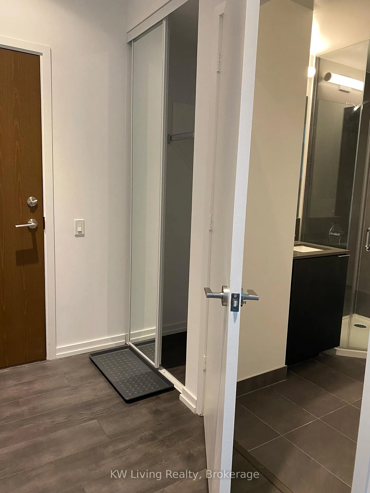 Photo 15 of Unit 1708, 7890 Jane Street, Vaughan, Vaughan Corporate Centre — HOMEH