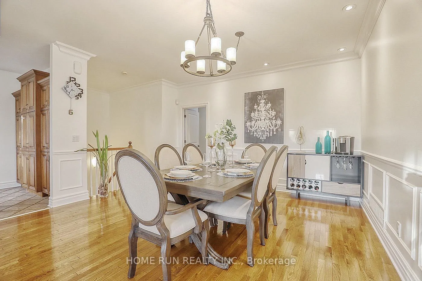Photo 2 of 2 Waterford Way, Ottawa, Pineglen/Country Place — HOMEH