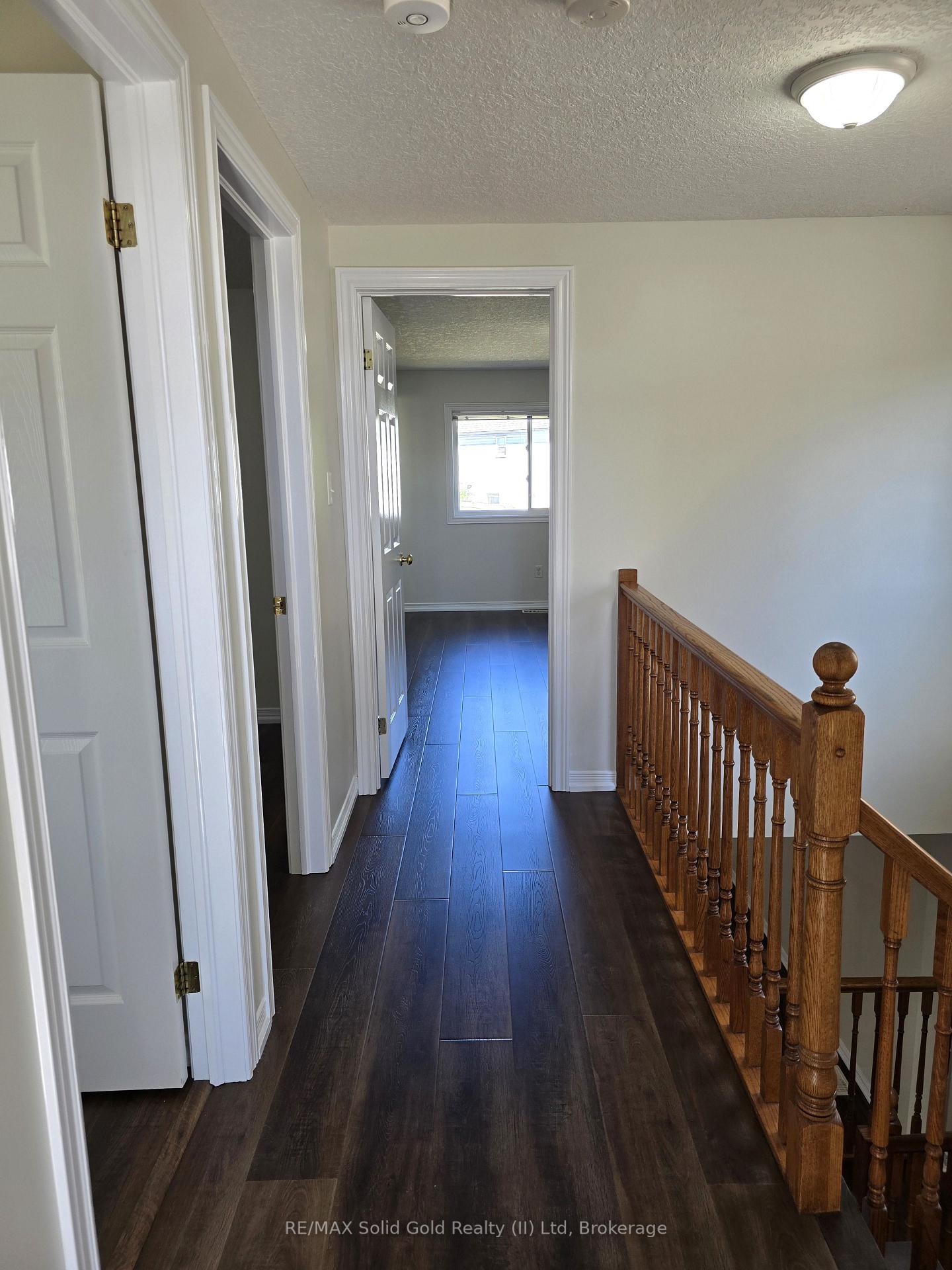 Photo 22 of 70 Dahlia Street, Kitchener — HOMEH