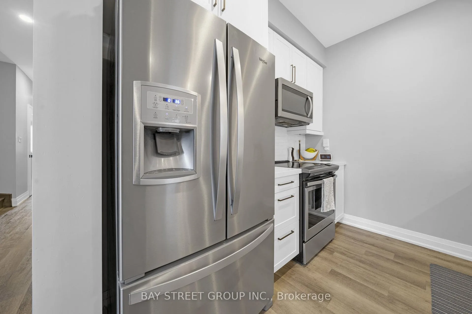 Photo 11 of 1 Stonehart Lane, Barrie, East Bayfield — HOMEH