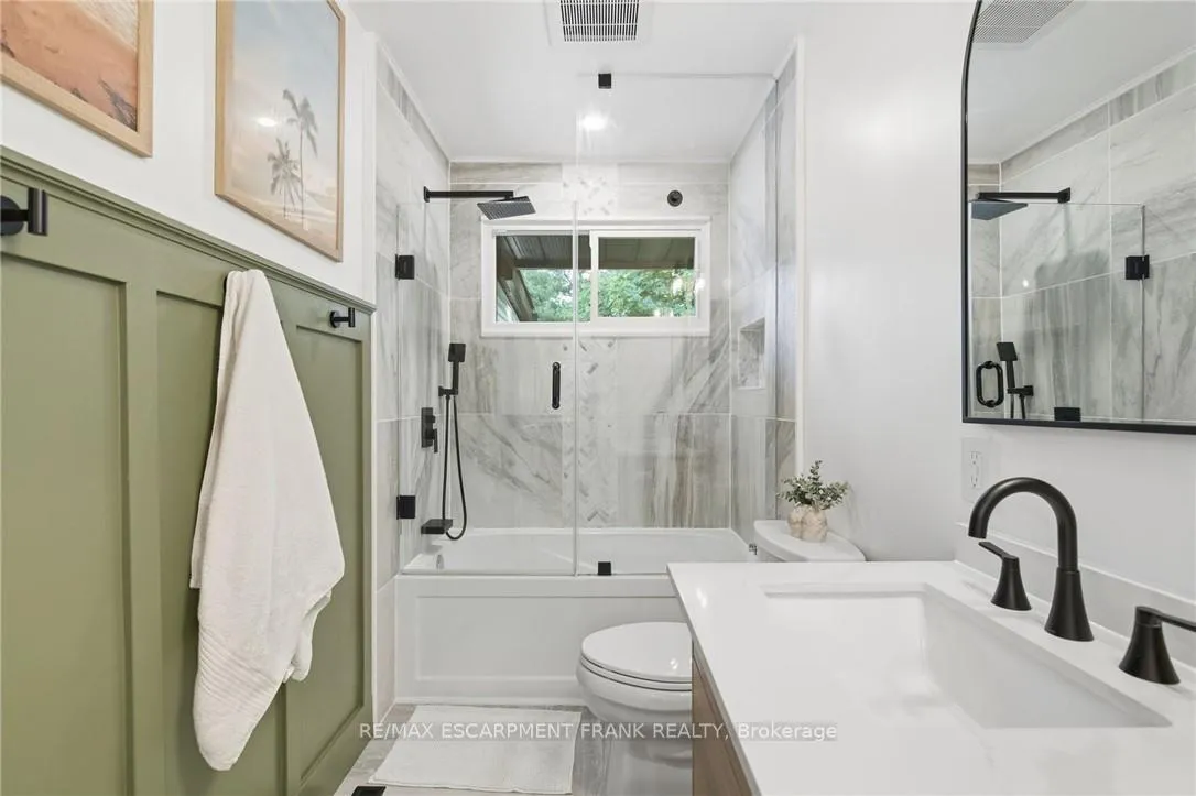 Photo 21 of 570 Westview Avenue, Hamilton, Ancaster — HOMEH