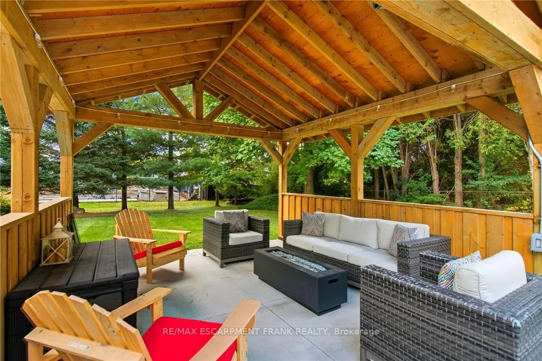 Photo 40 of 570 Westview Avenue, Hamilton, Ancaster — HOMEH