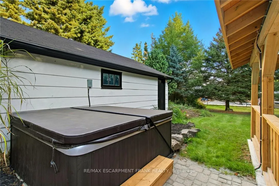 Photo 41 of 570 Westview Avenue, Hamilton, Ancaster — HOMEH
