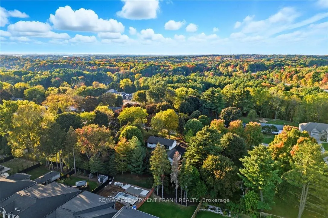 Photo 47 of 570 Westview Avenue, Hamilton, Ancaster — HOMEH