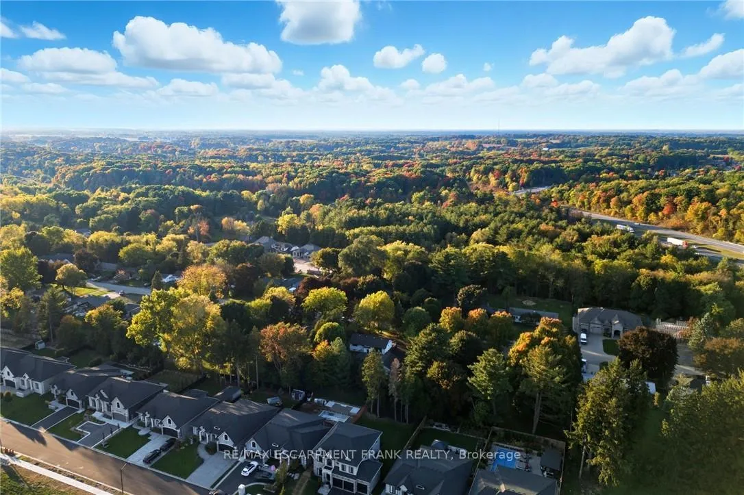 Photo 49 of 570 Westview Avenue, Hamilton, Ancaster — HOMEH
